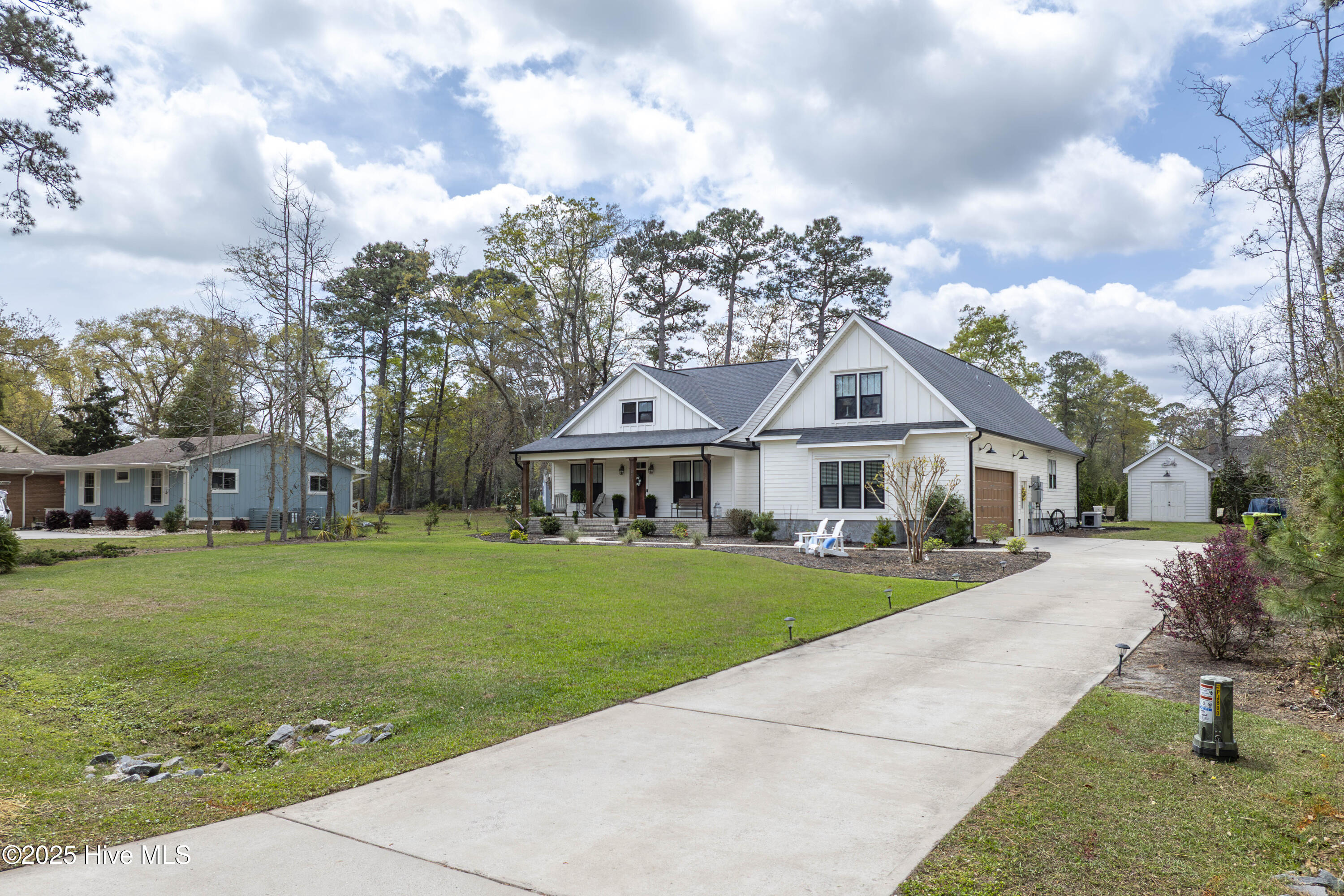 658 Sawgrass Road