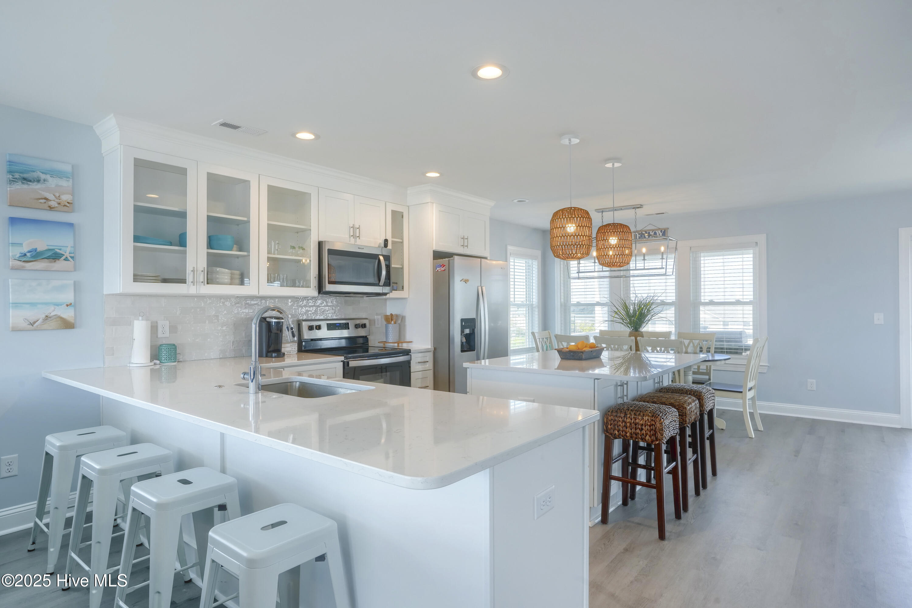 513 N Topsail Drive