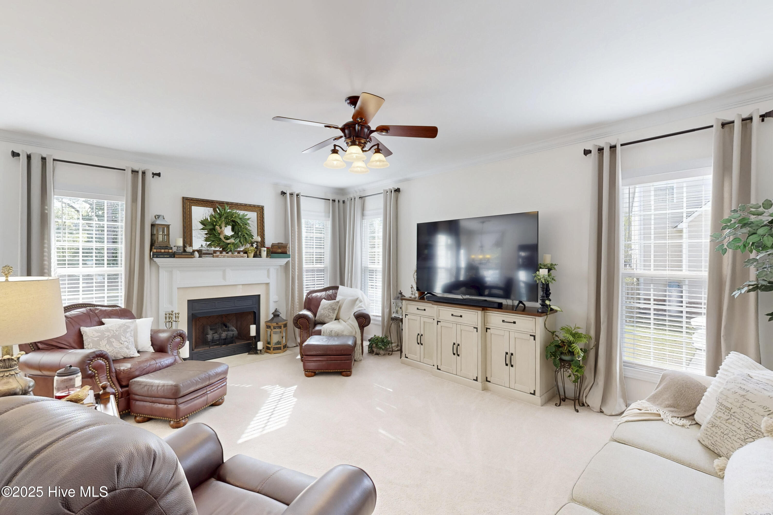 518 Rock Creek Drive N