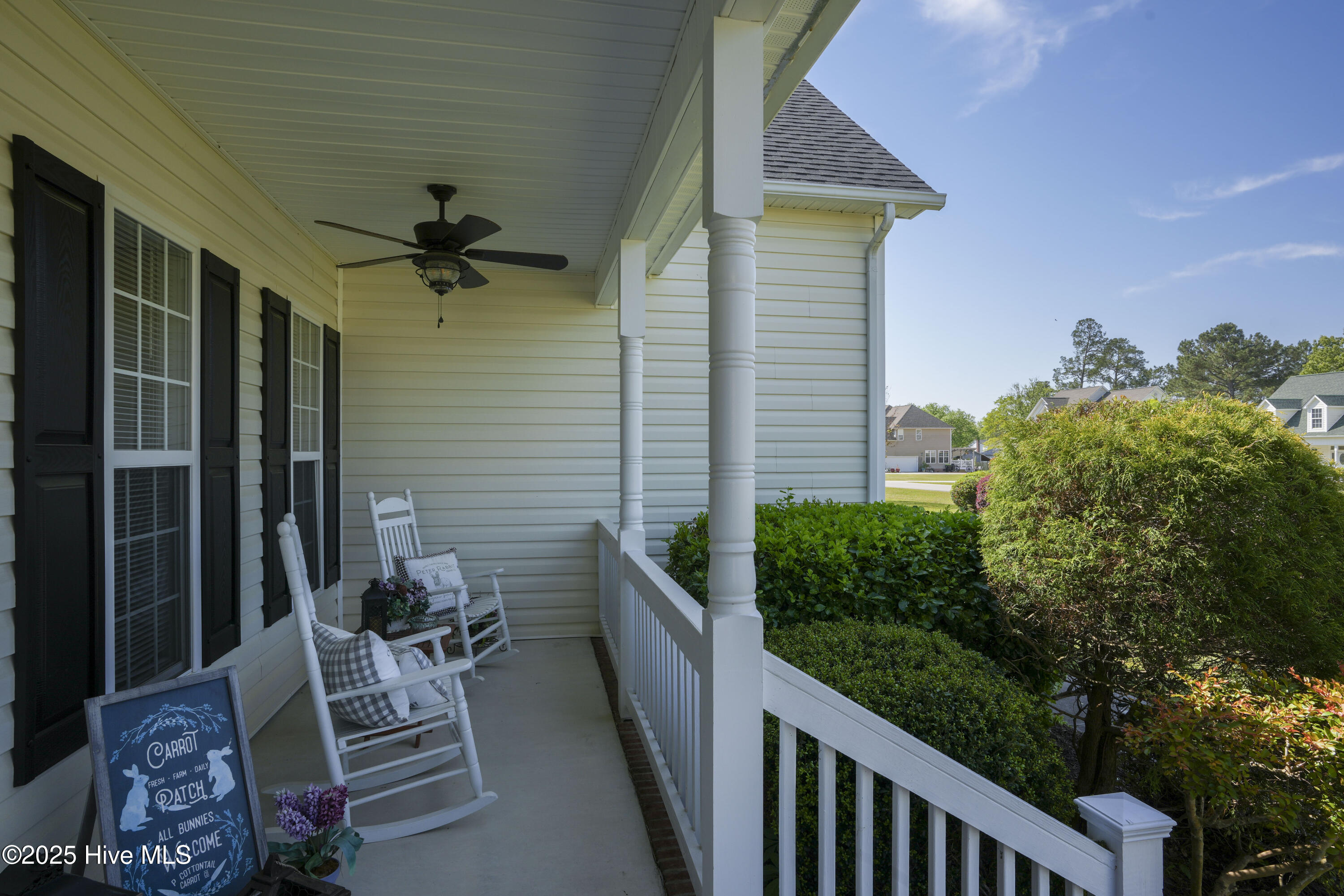 518 Rock Creek Drive N