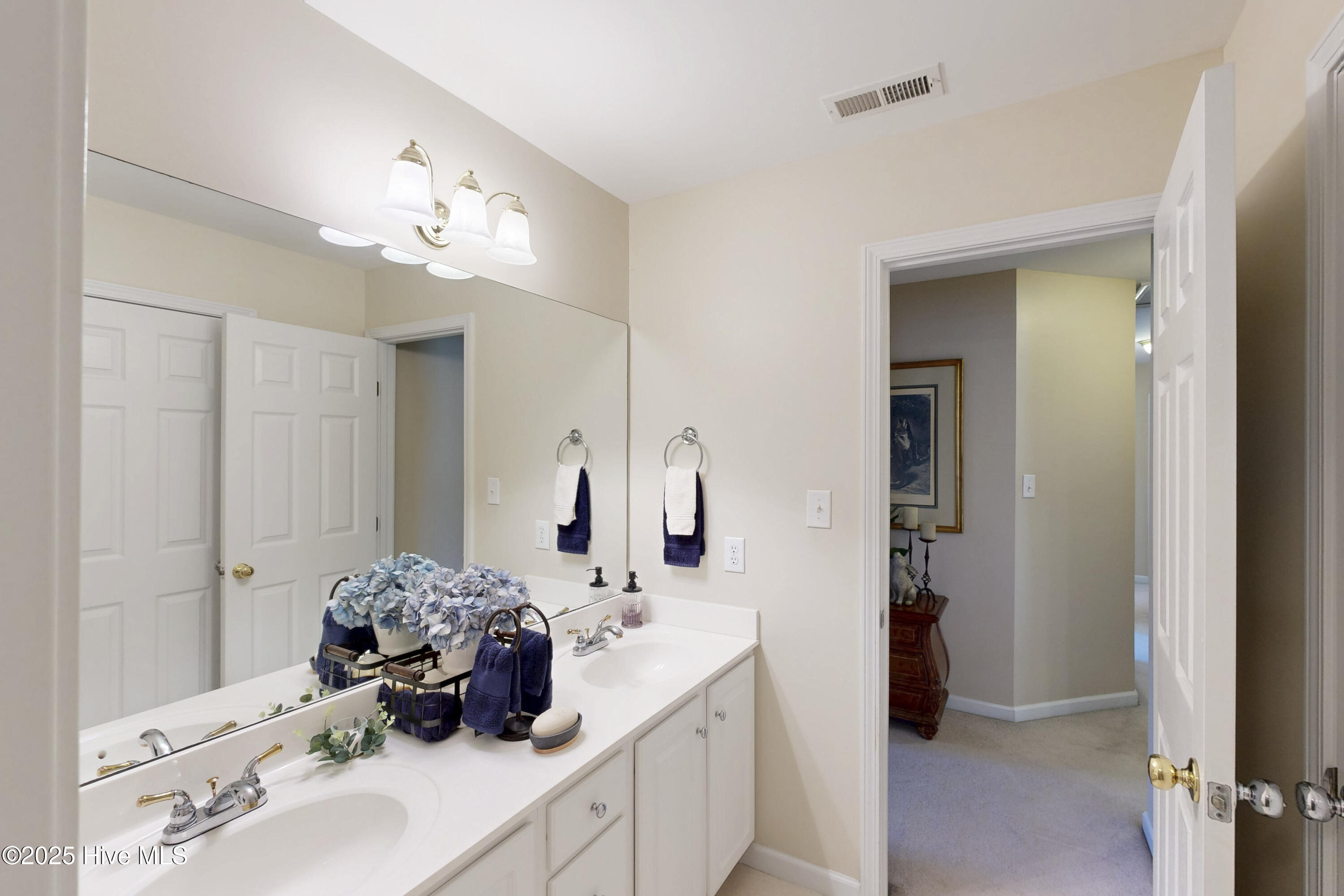 518 Rock Creek Drive N