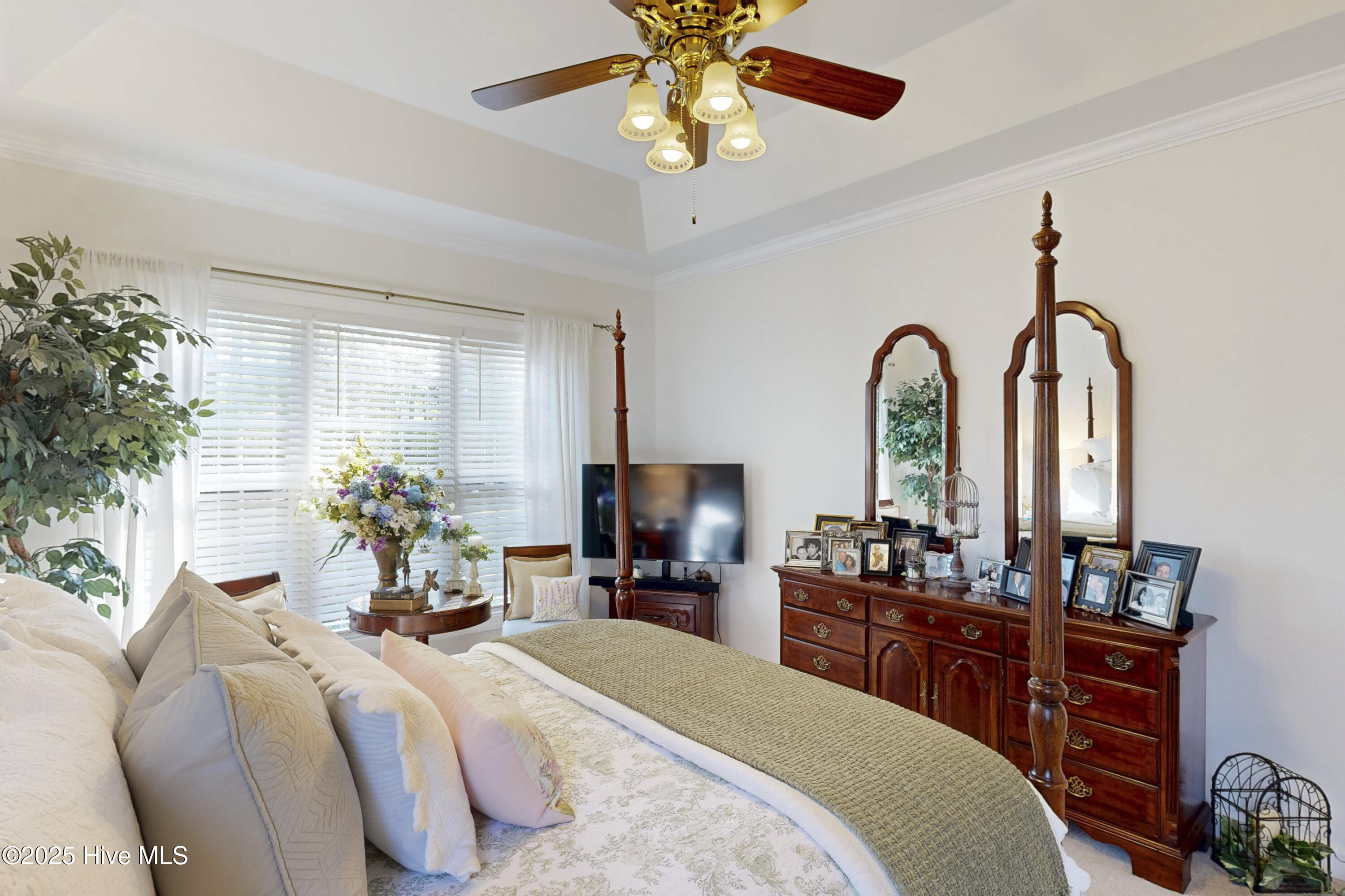 518 Rock Creek Drive N