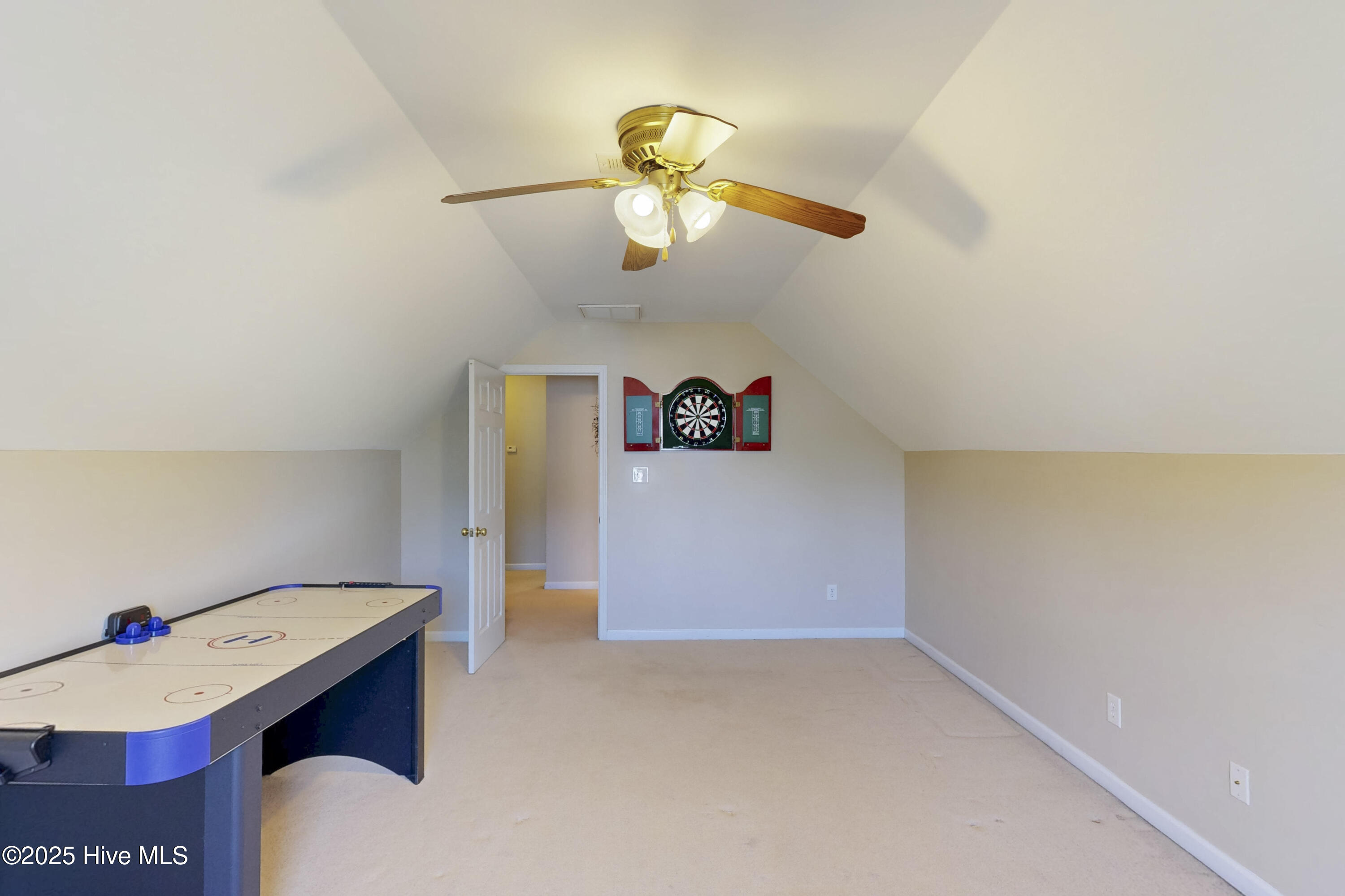 518 Rock Creek Drive N