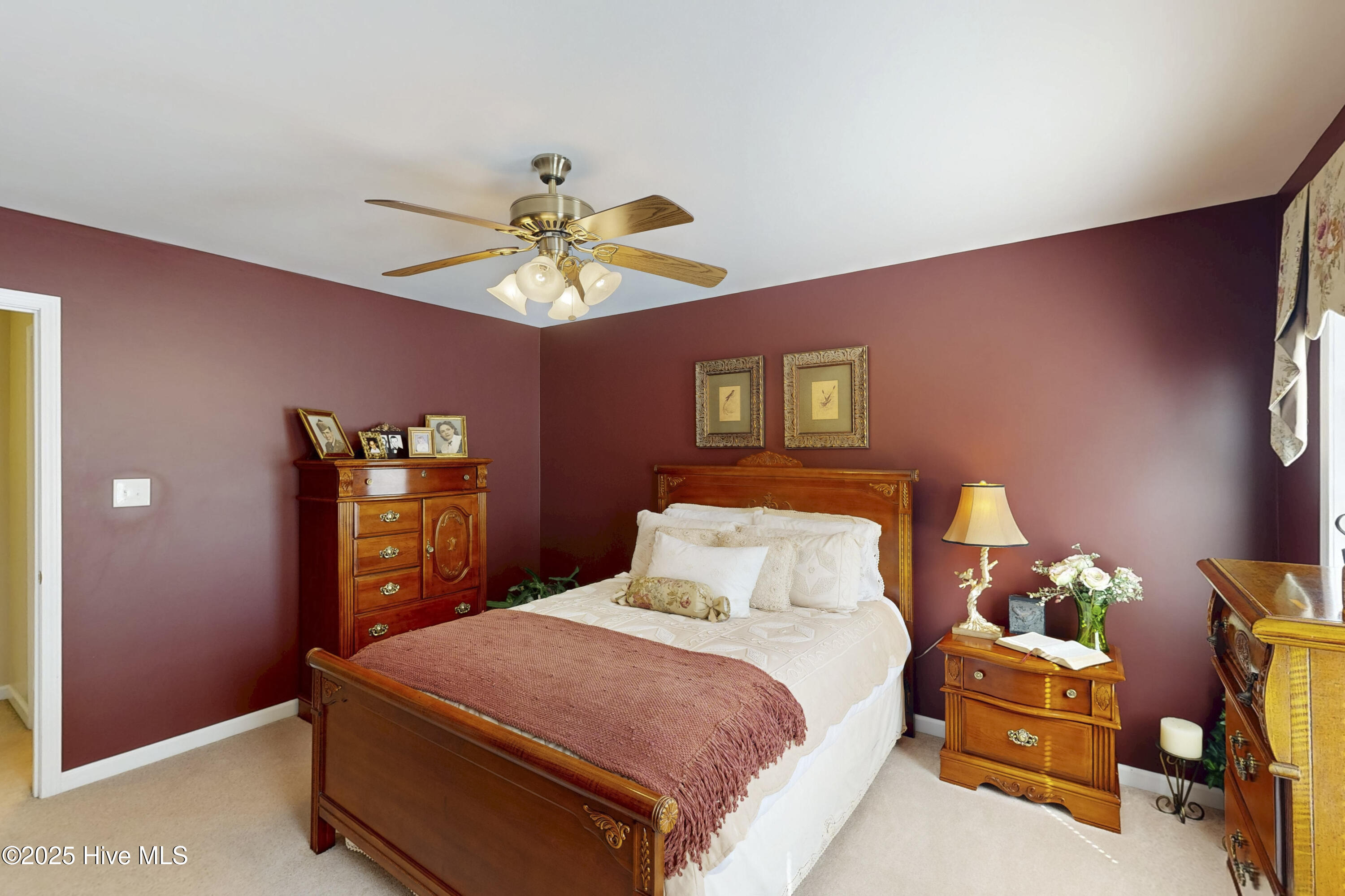 518 Rock Creek Drive N