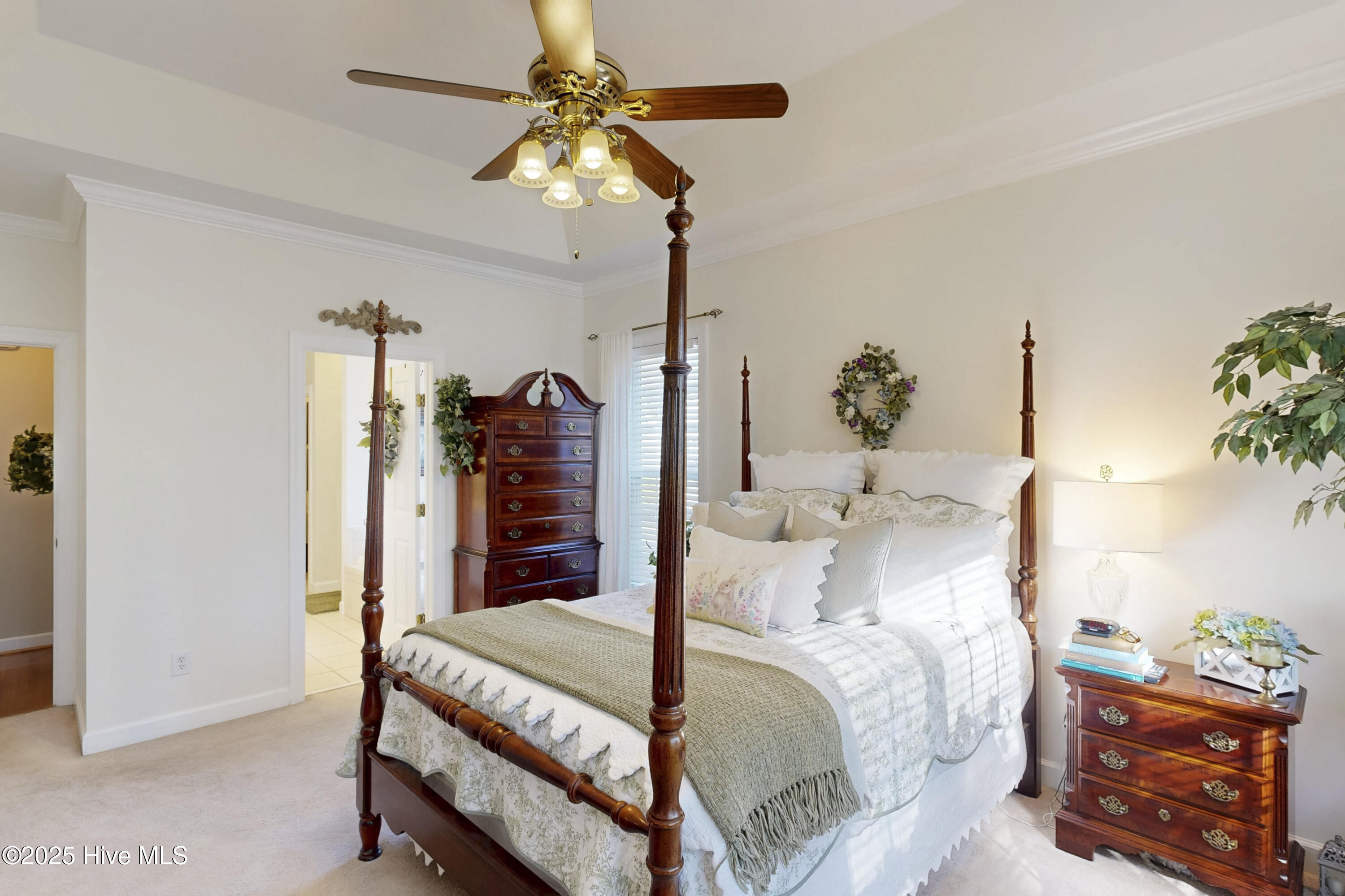 518 Rock Creek Drive N