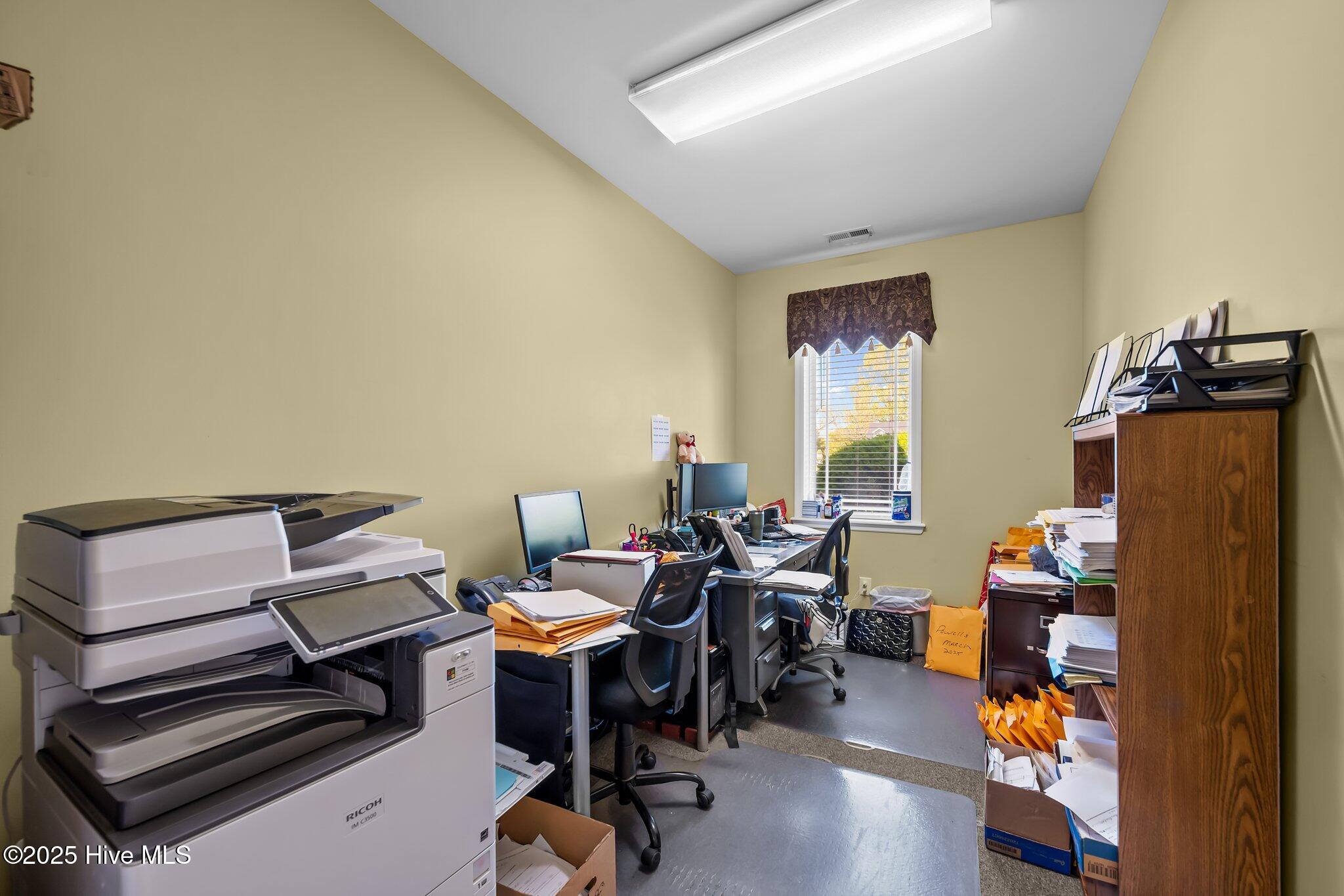 328 New Bridge Street