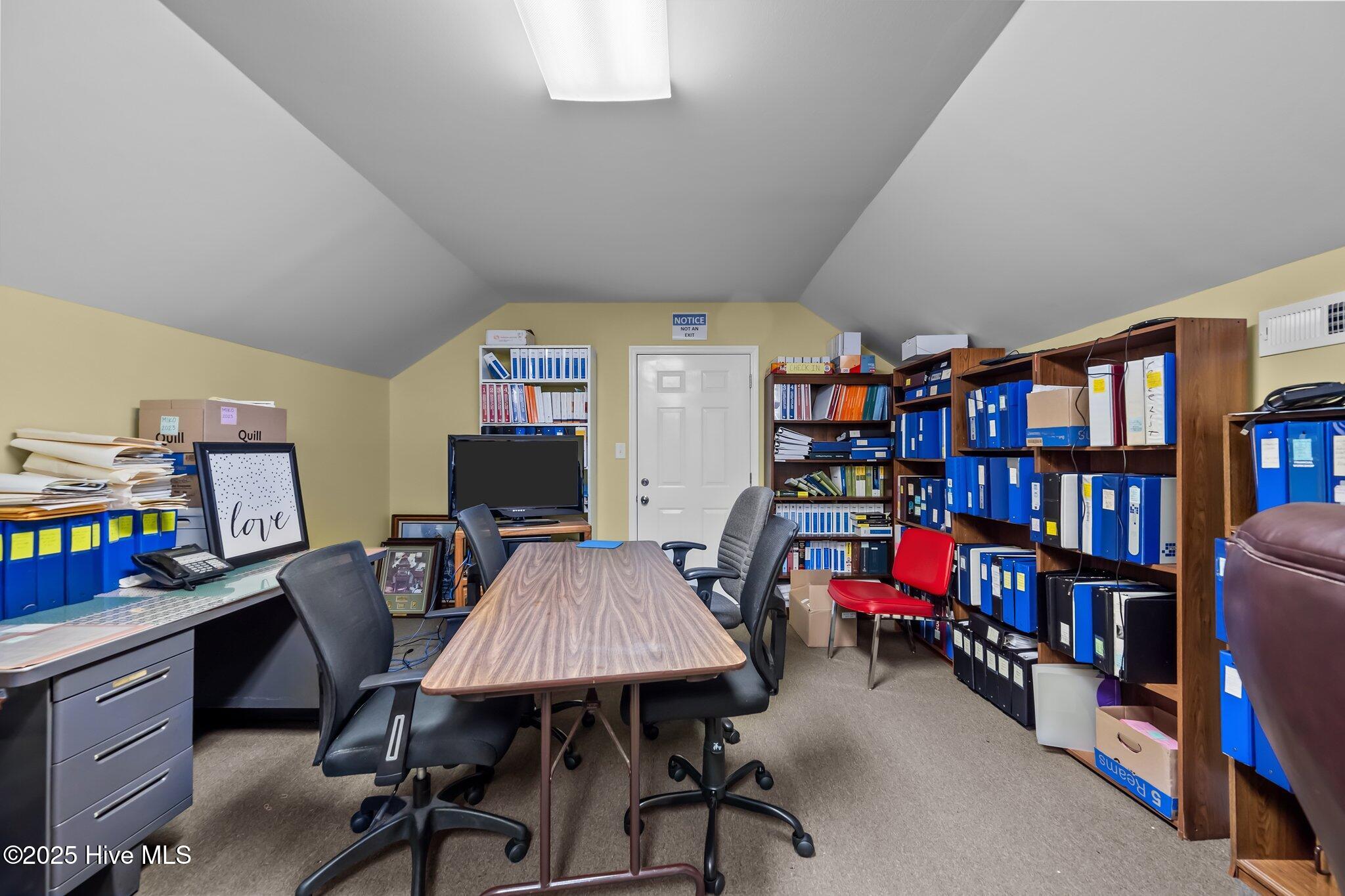 328 New Bridge Street