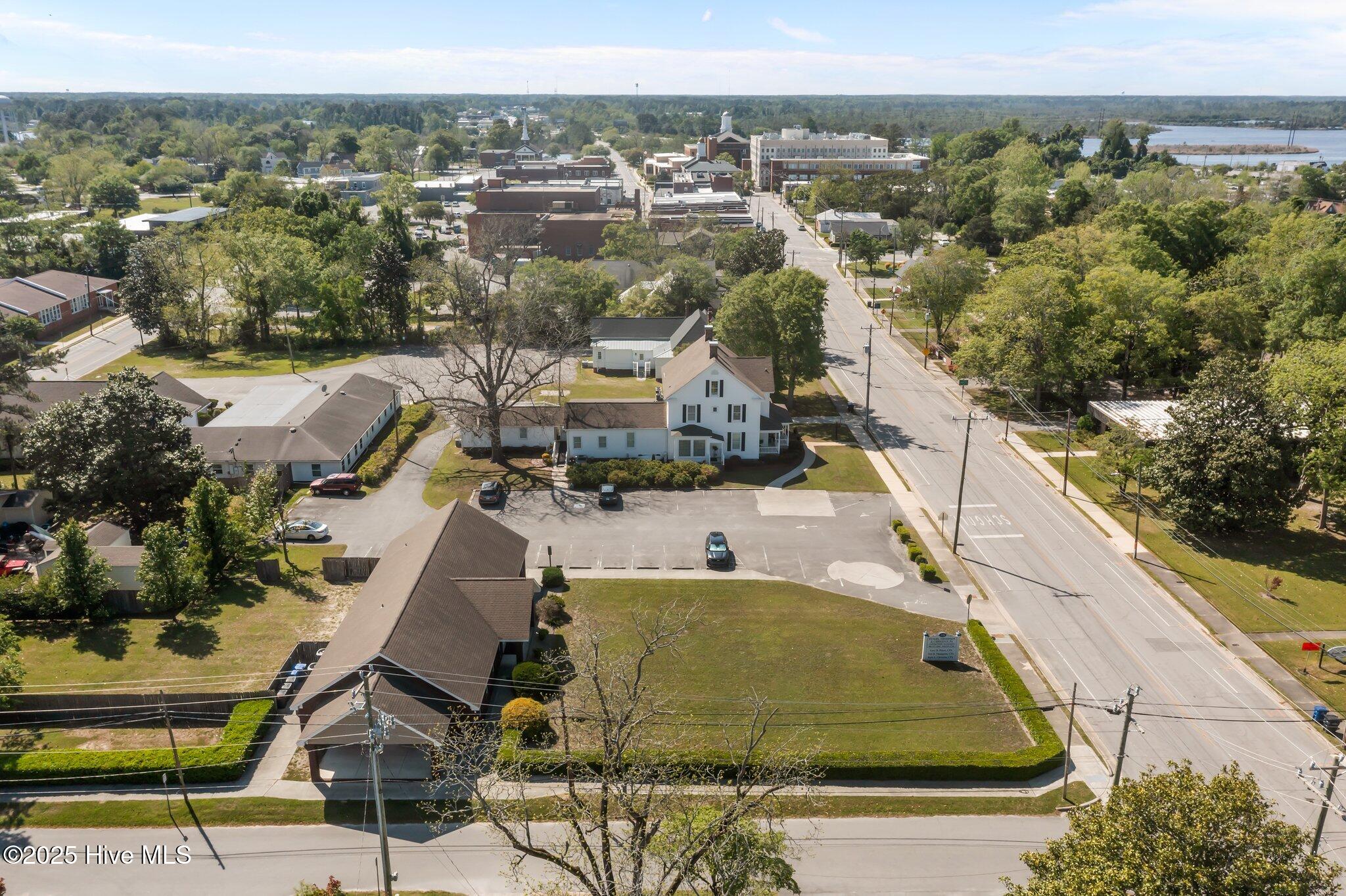 328 New Bridge Street