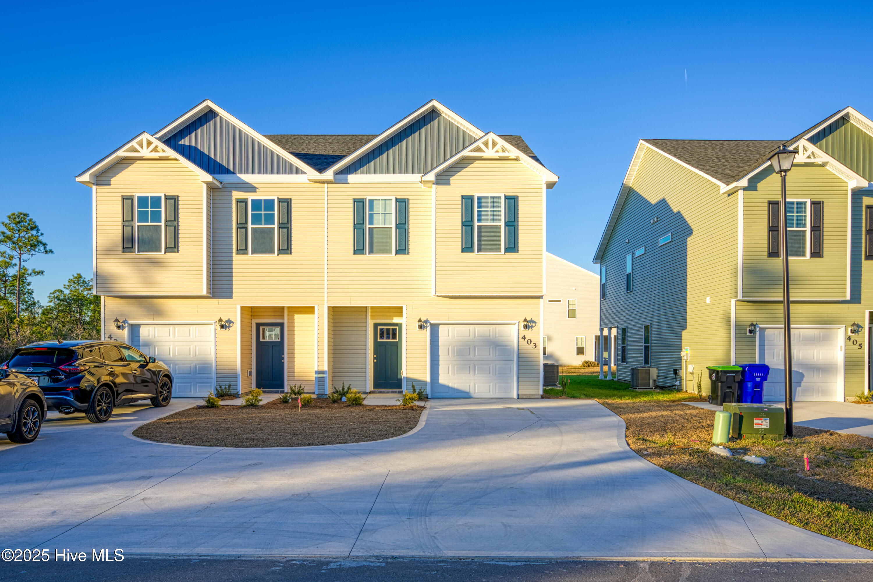 403 Vandemere Court