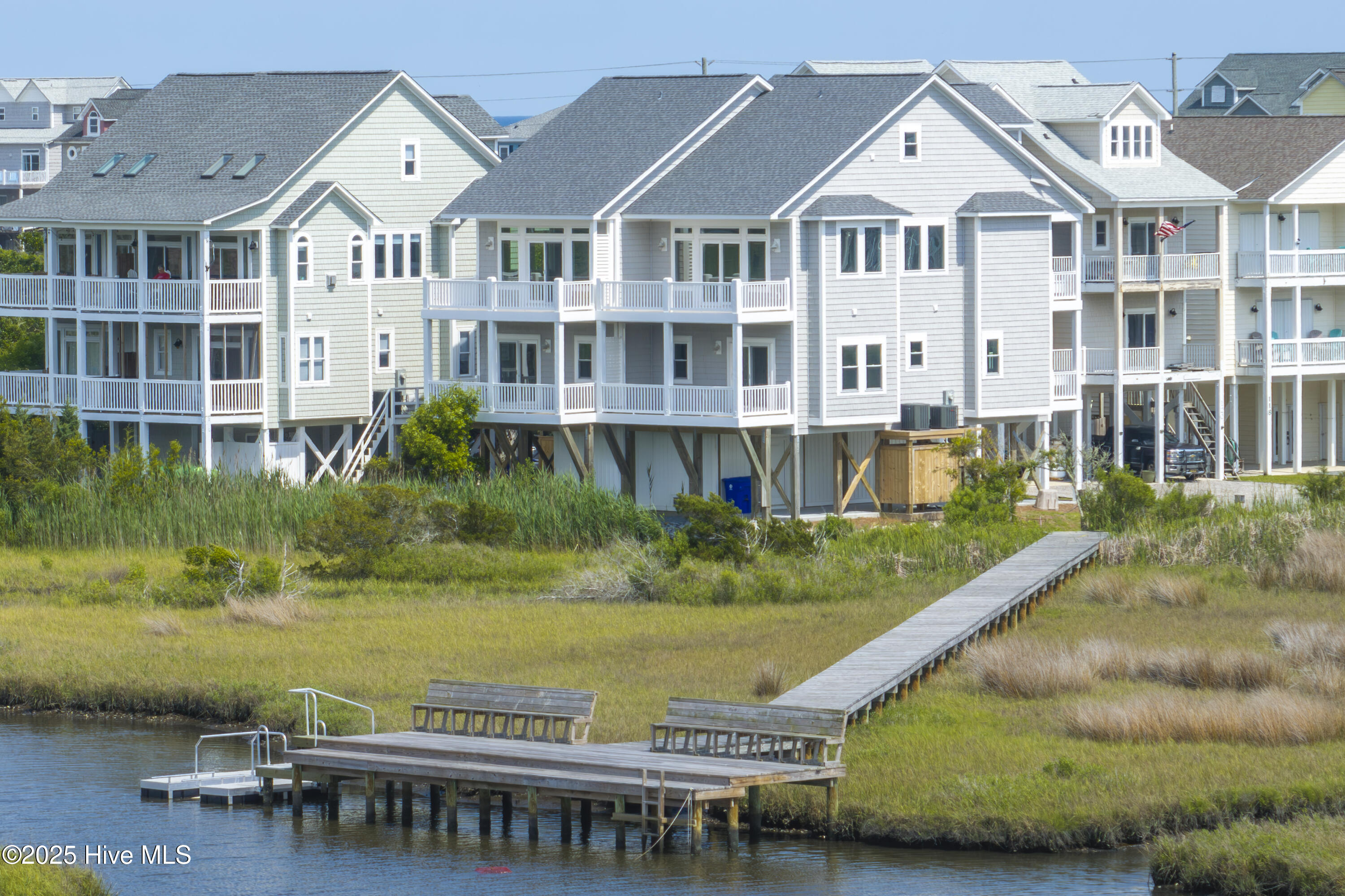 128 Sea Oaks Court