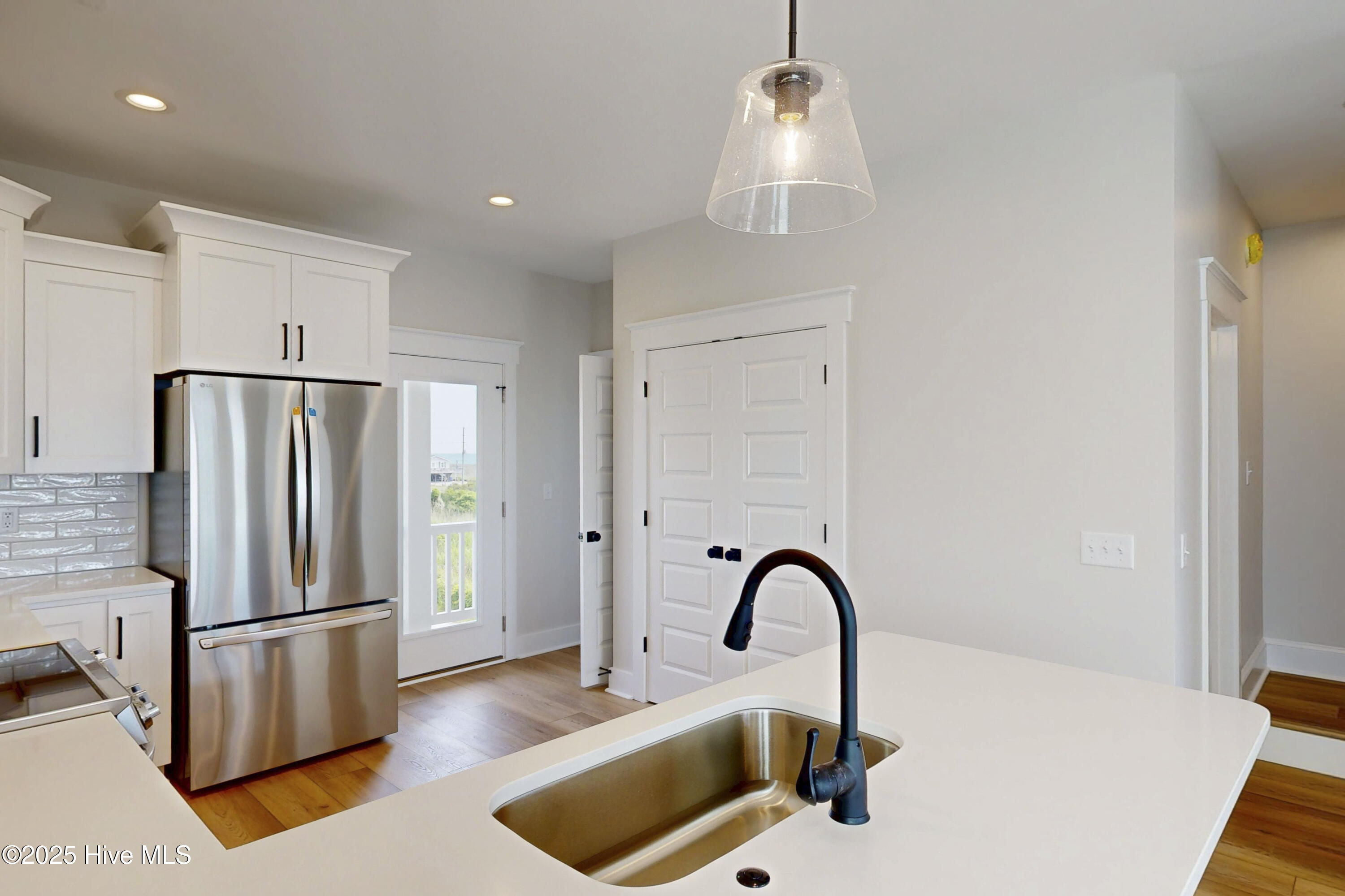 128 Sea Oaks Court