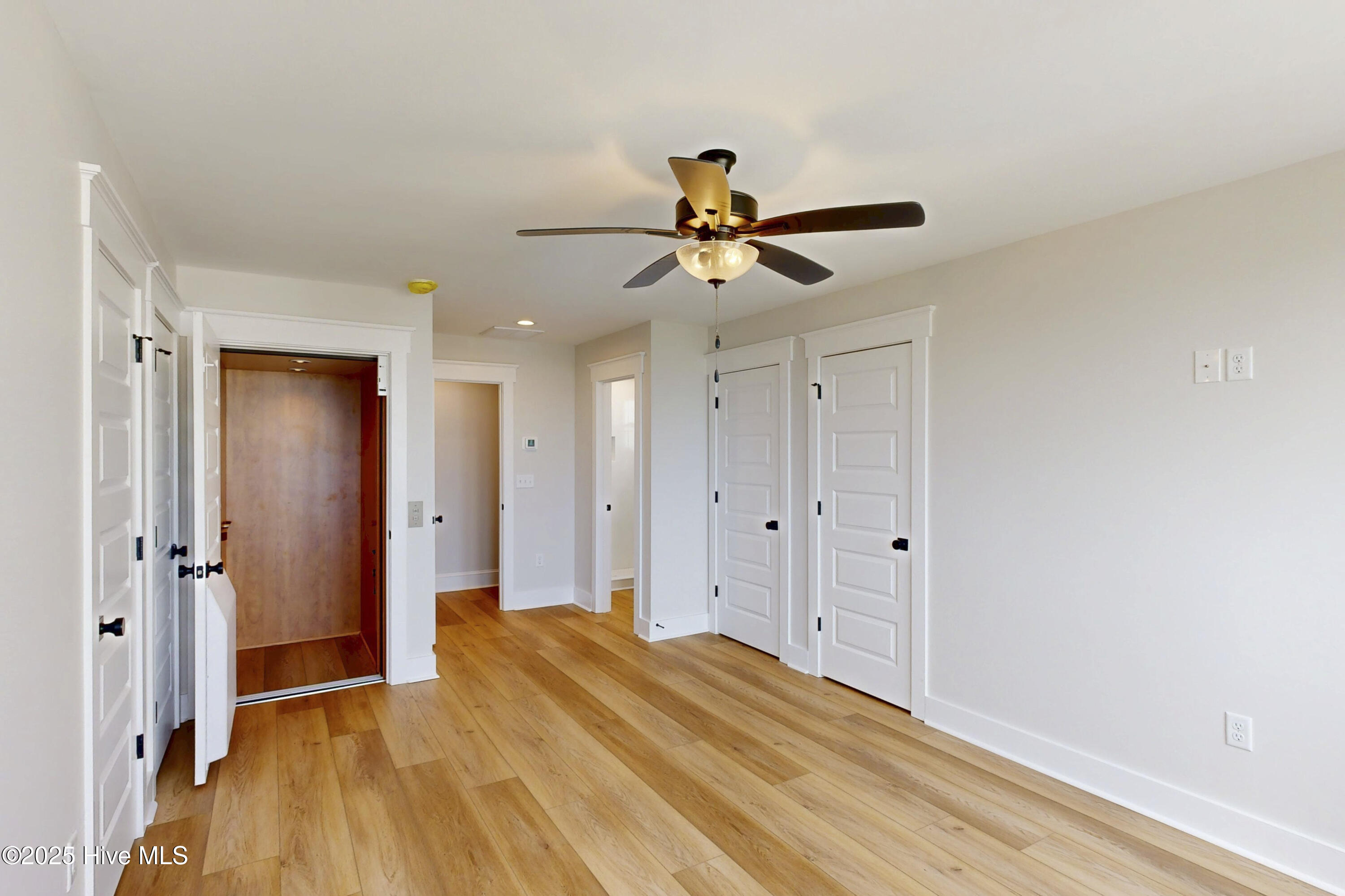 128 Sea Oaks Court