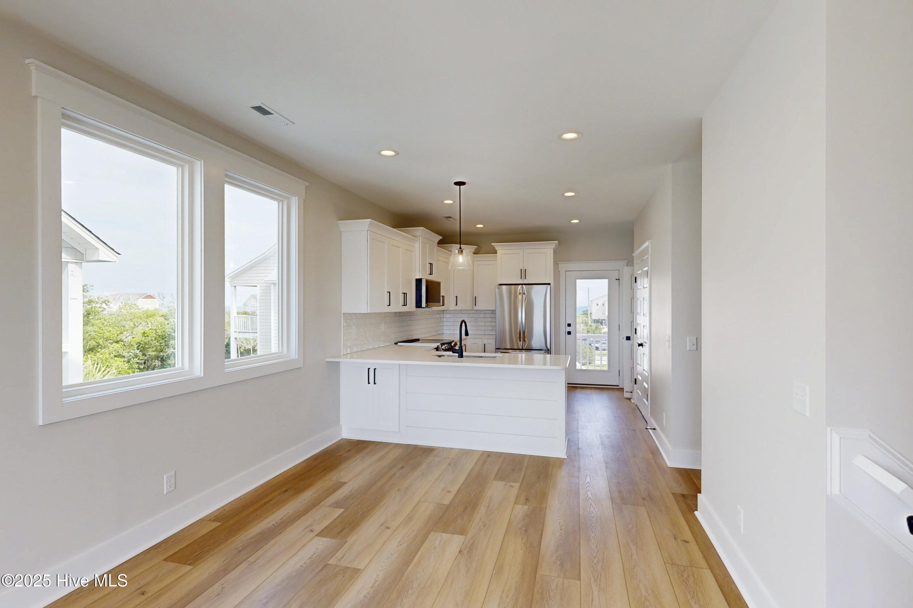 128 Sea Oaks Court