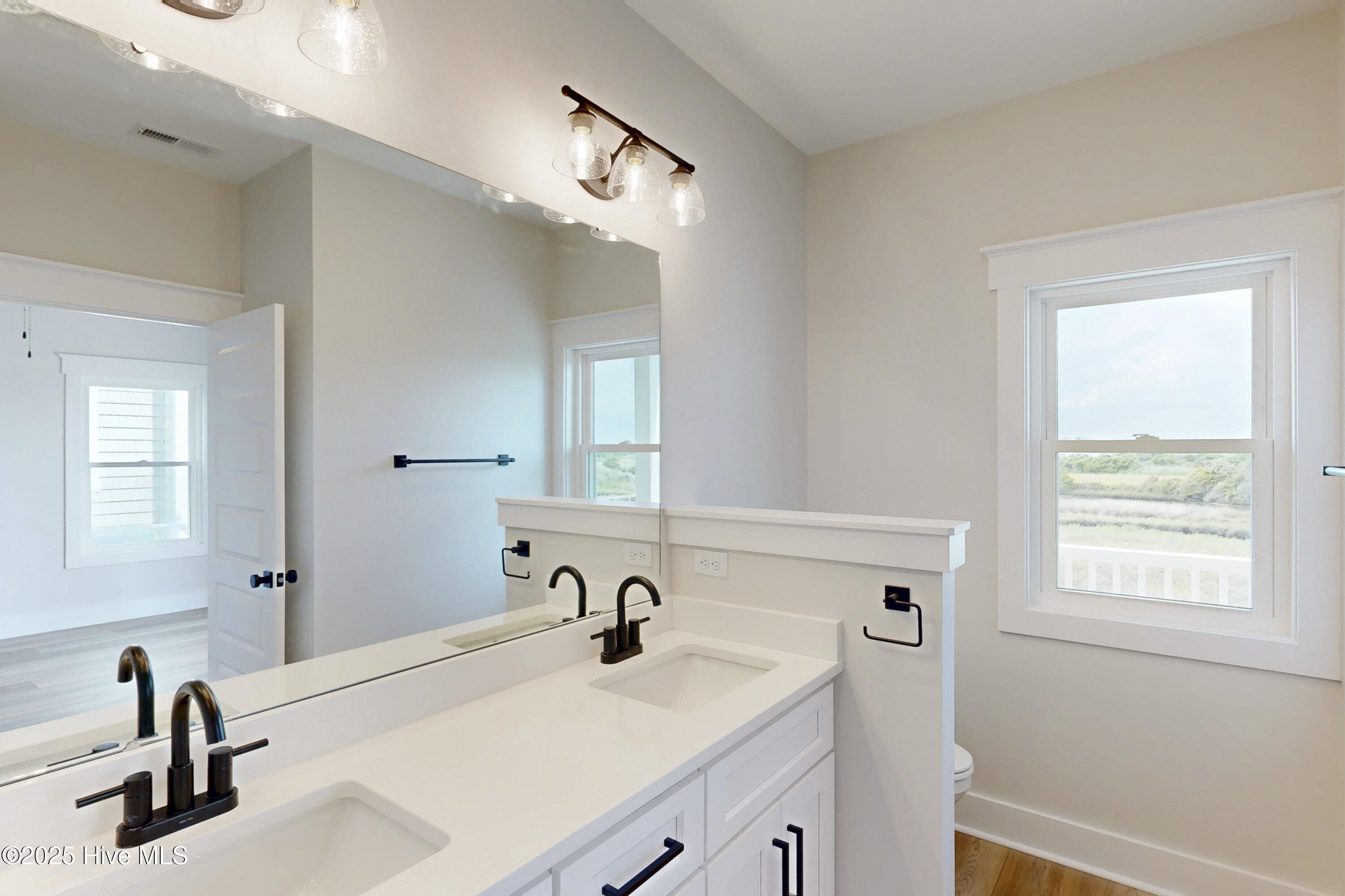 128 Sea Oaks Court