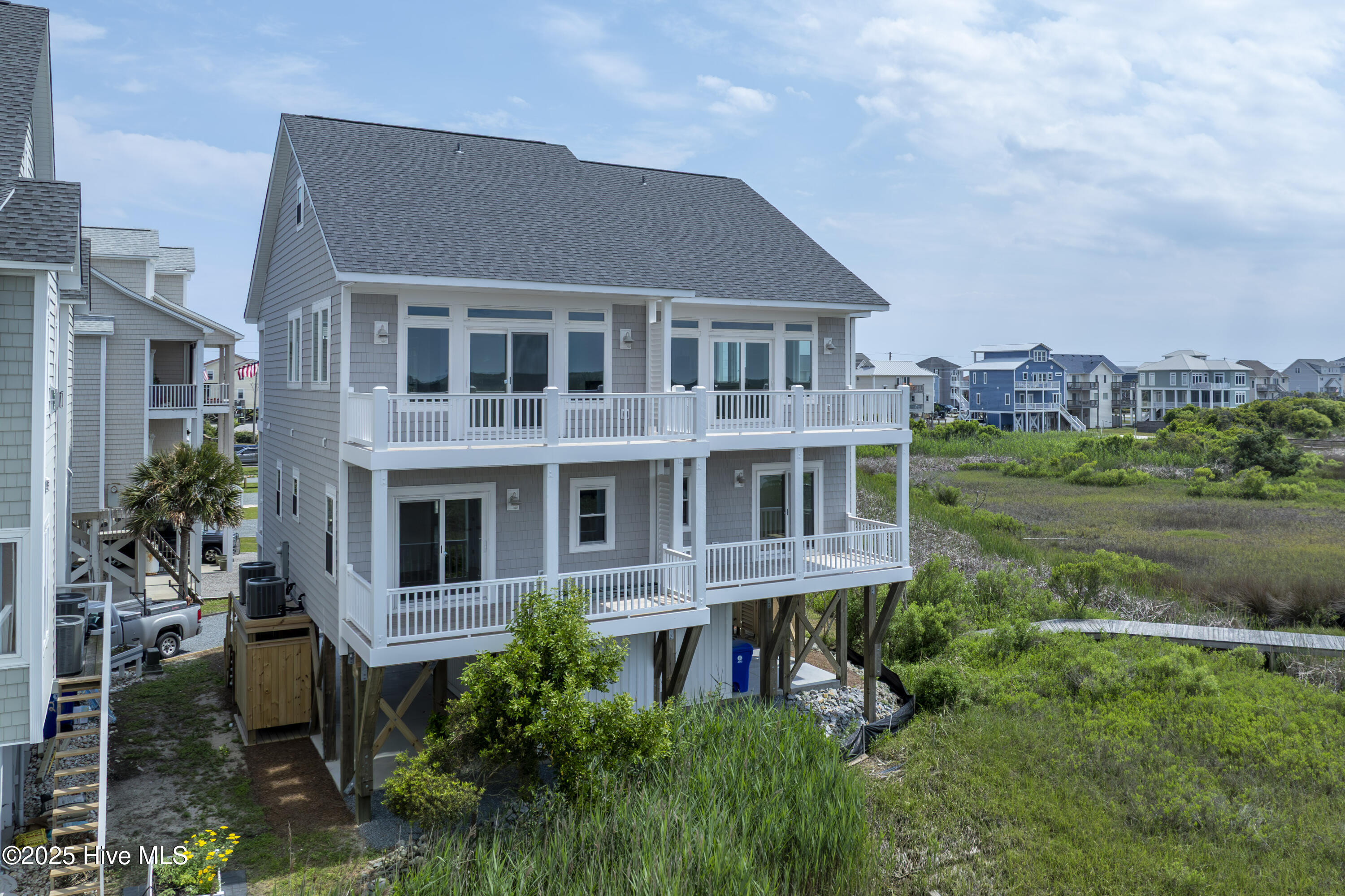 128 Sea Oaks Court