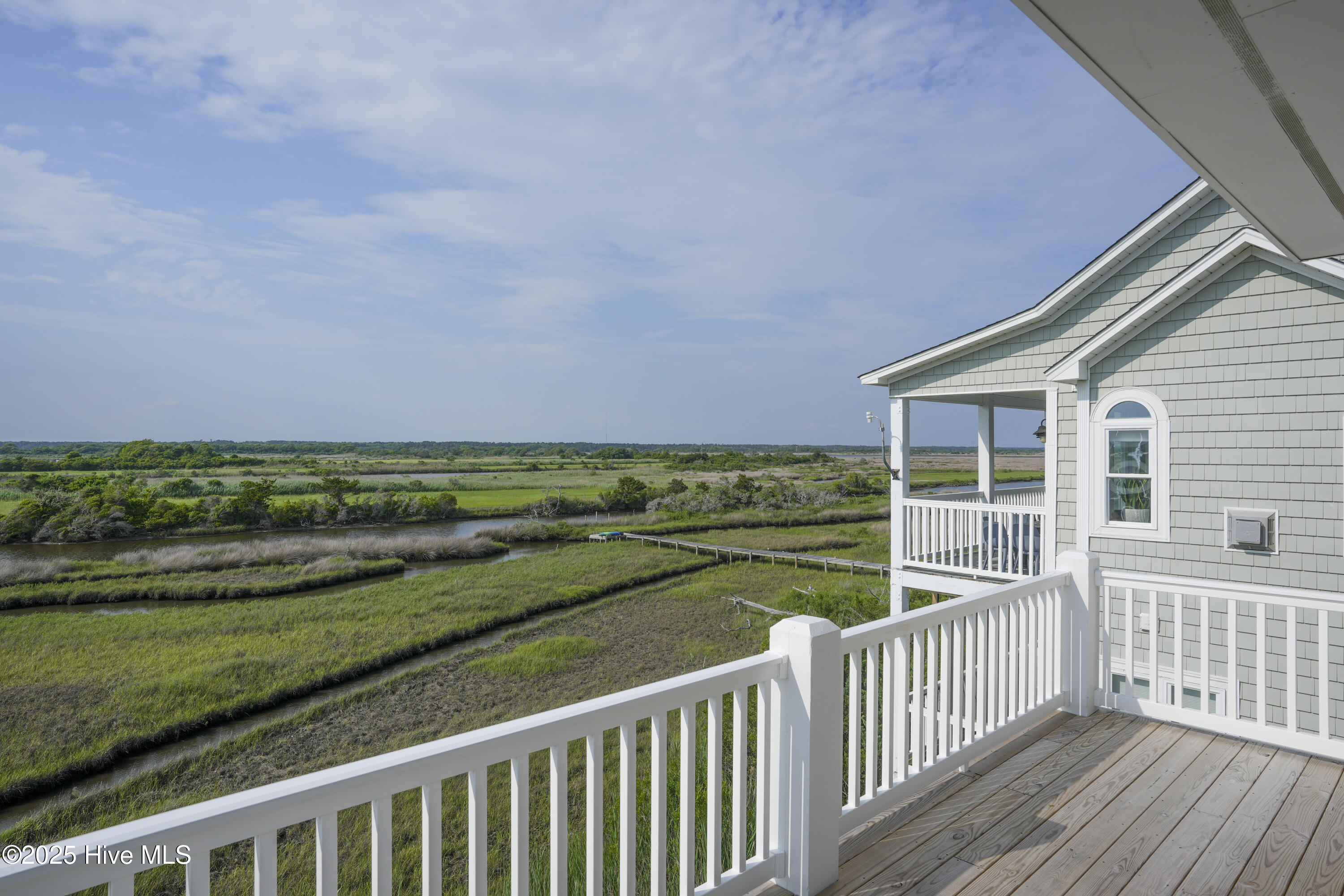 128 Sea Oaks Court