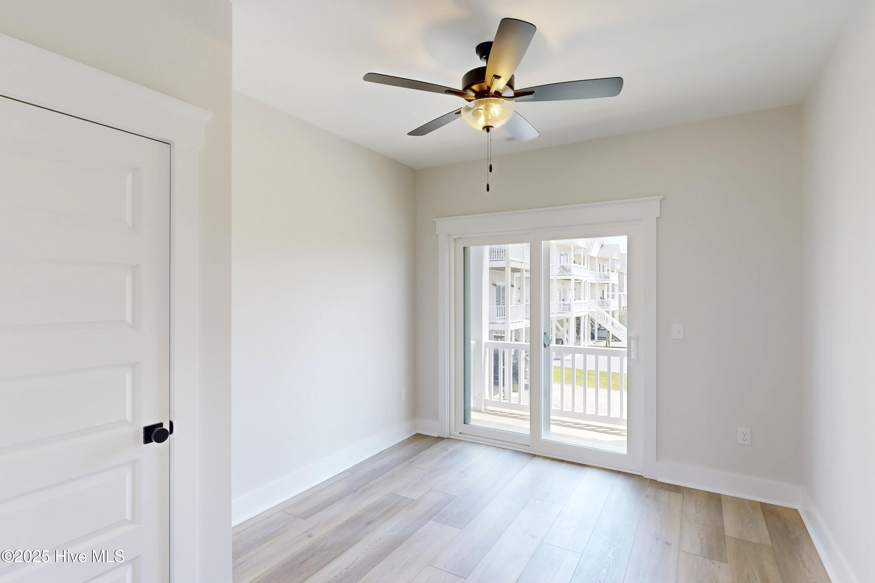 130 Sea Oaks Court