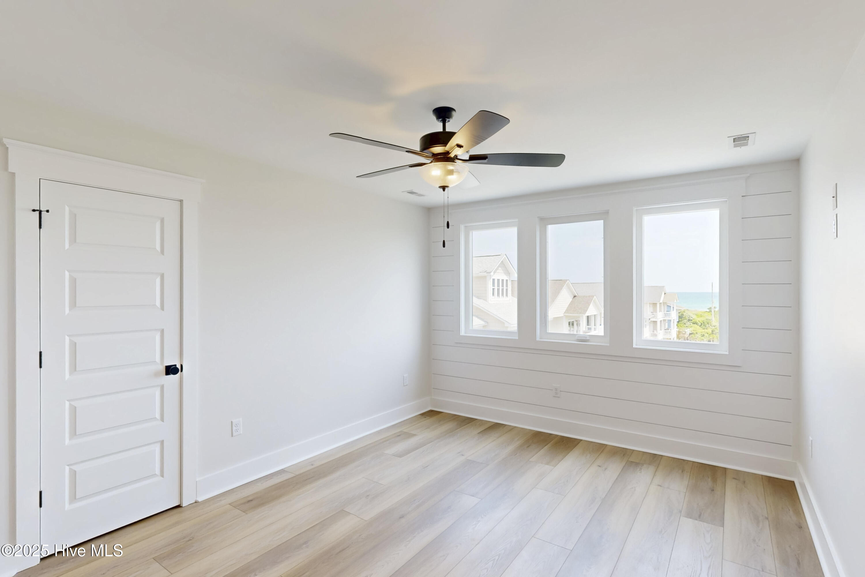 130 Sea Oaks Court