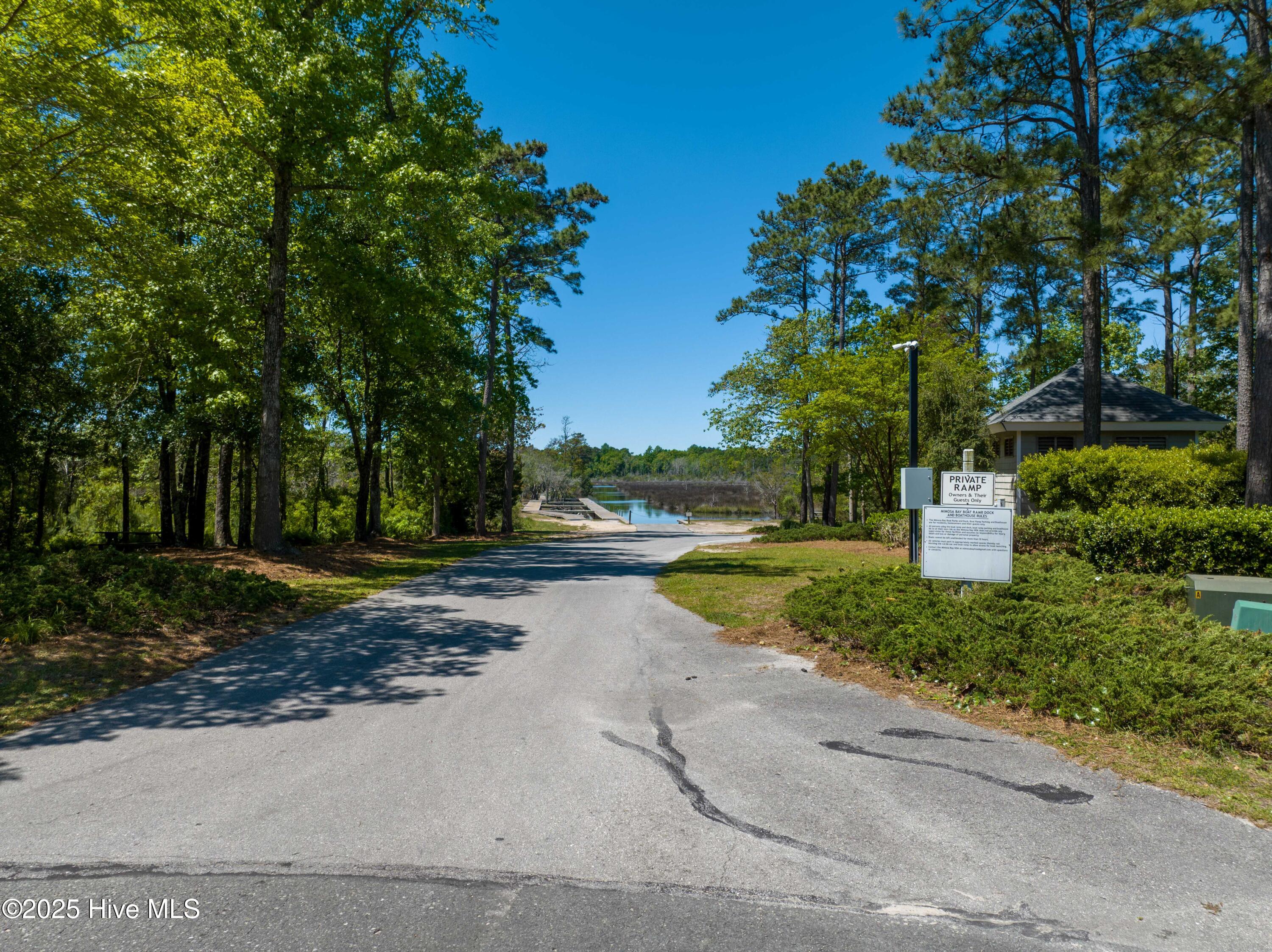110 E Goldeneye Court