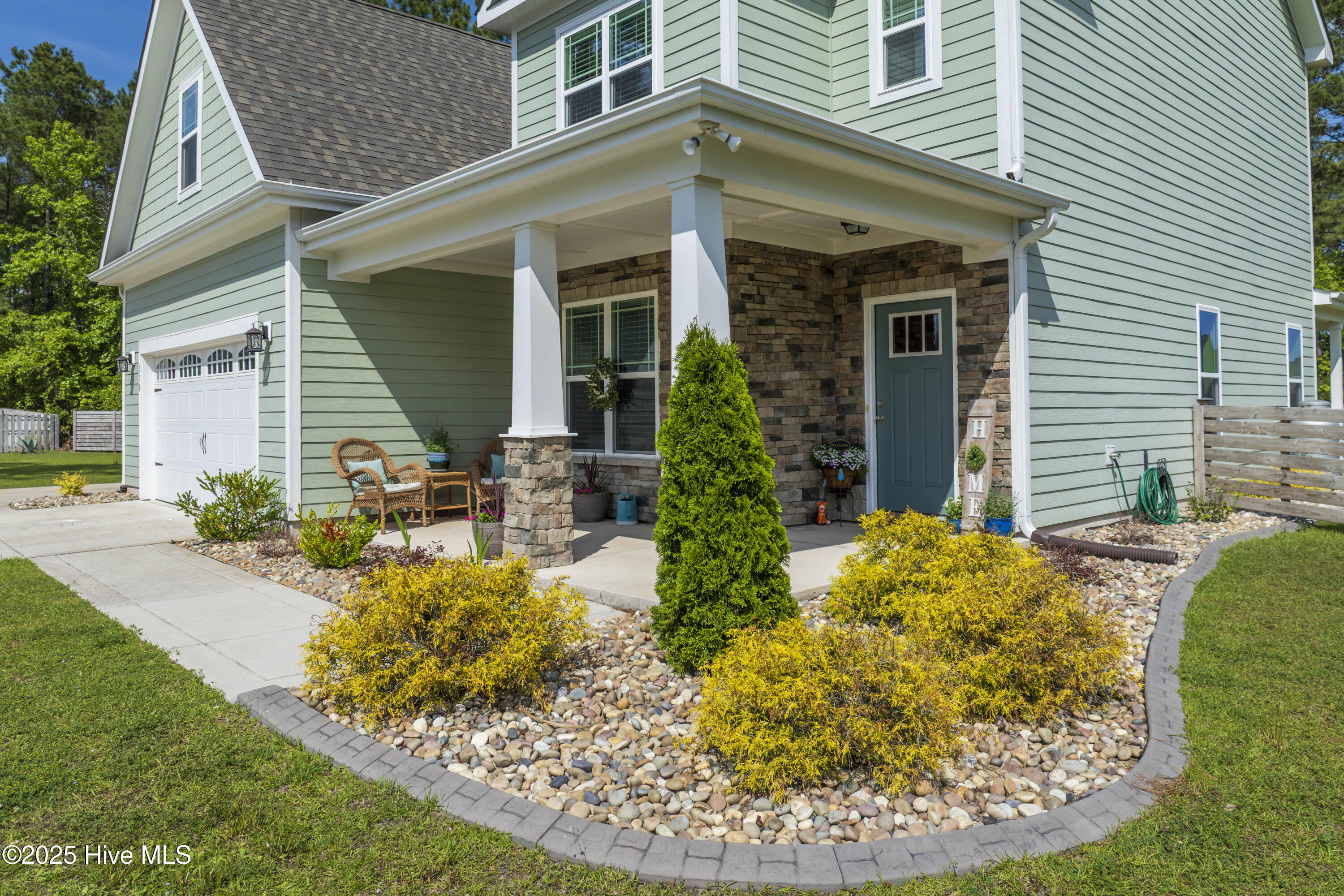 110 E Goldeneye Court