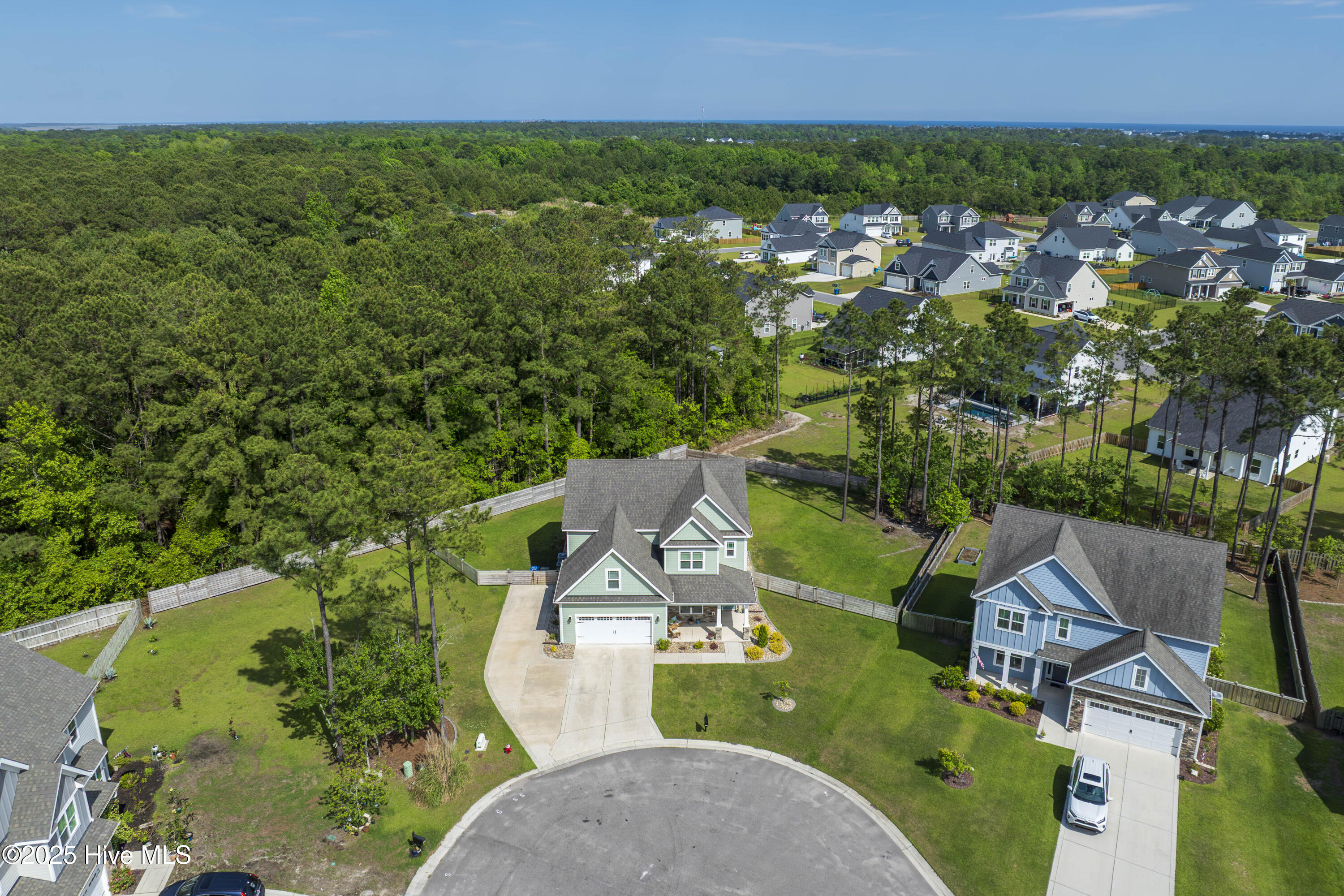 110 E Goldeneye Court