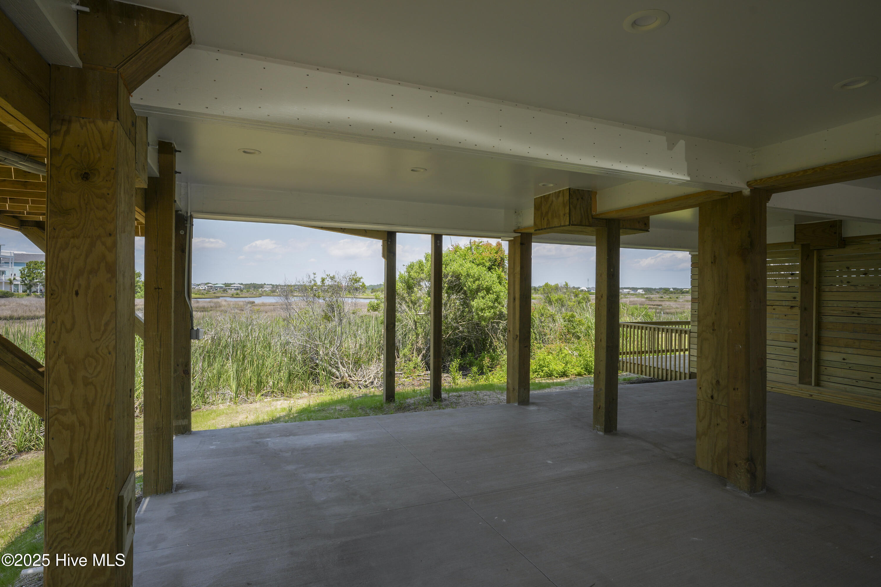 887 New River Inlet Road, 1