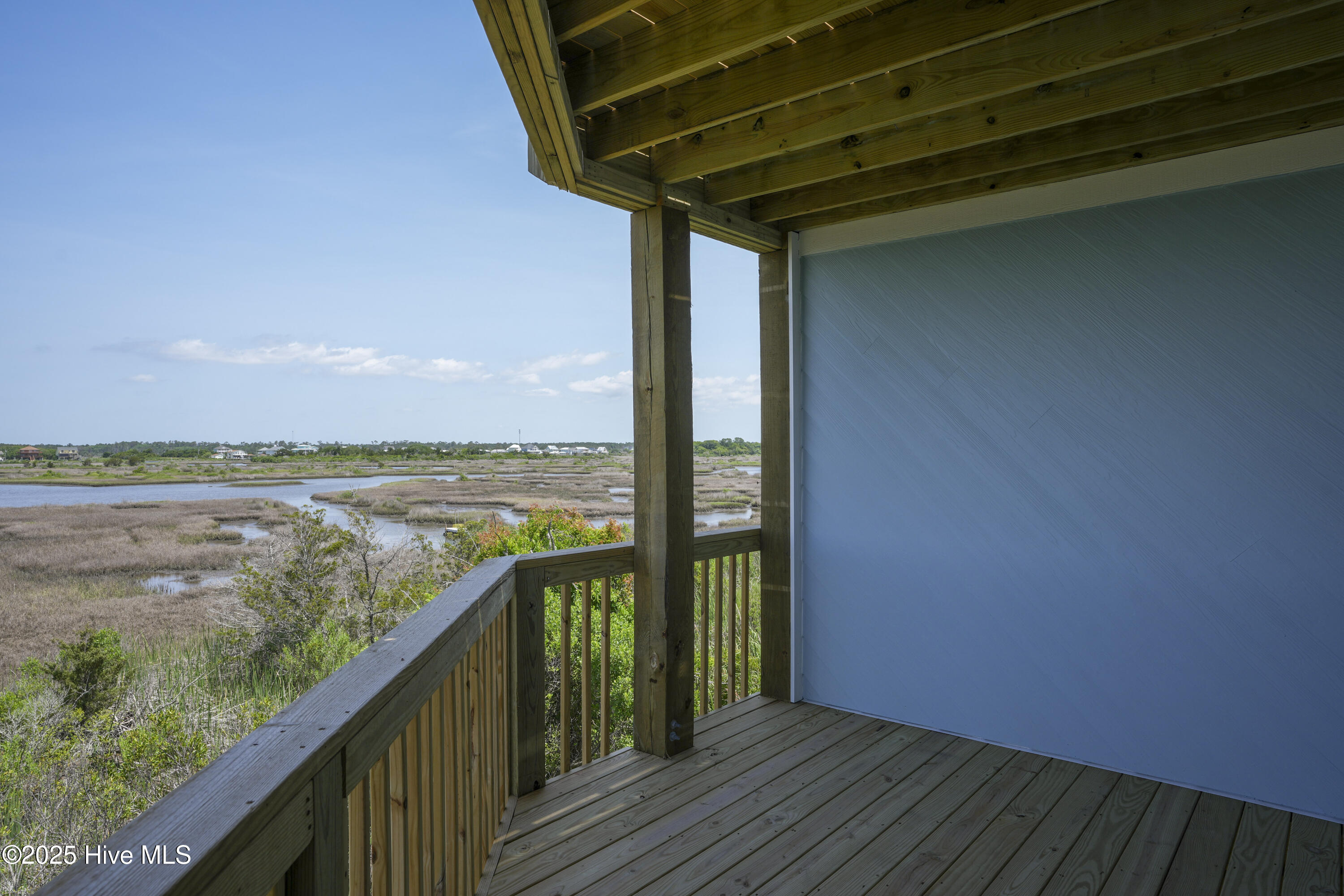887 New River Inlet Road, 1