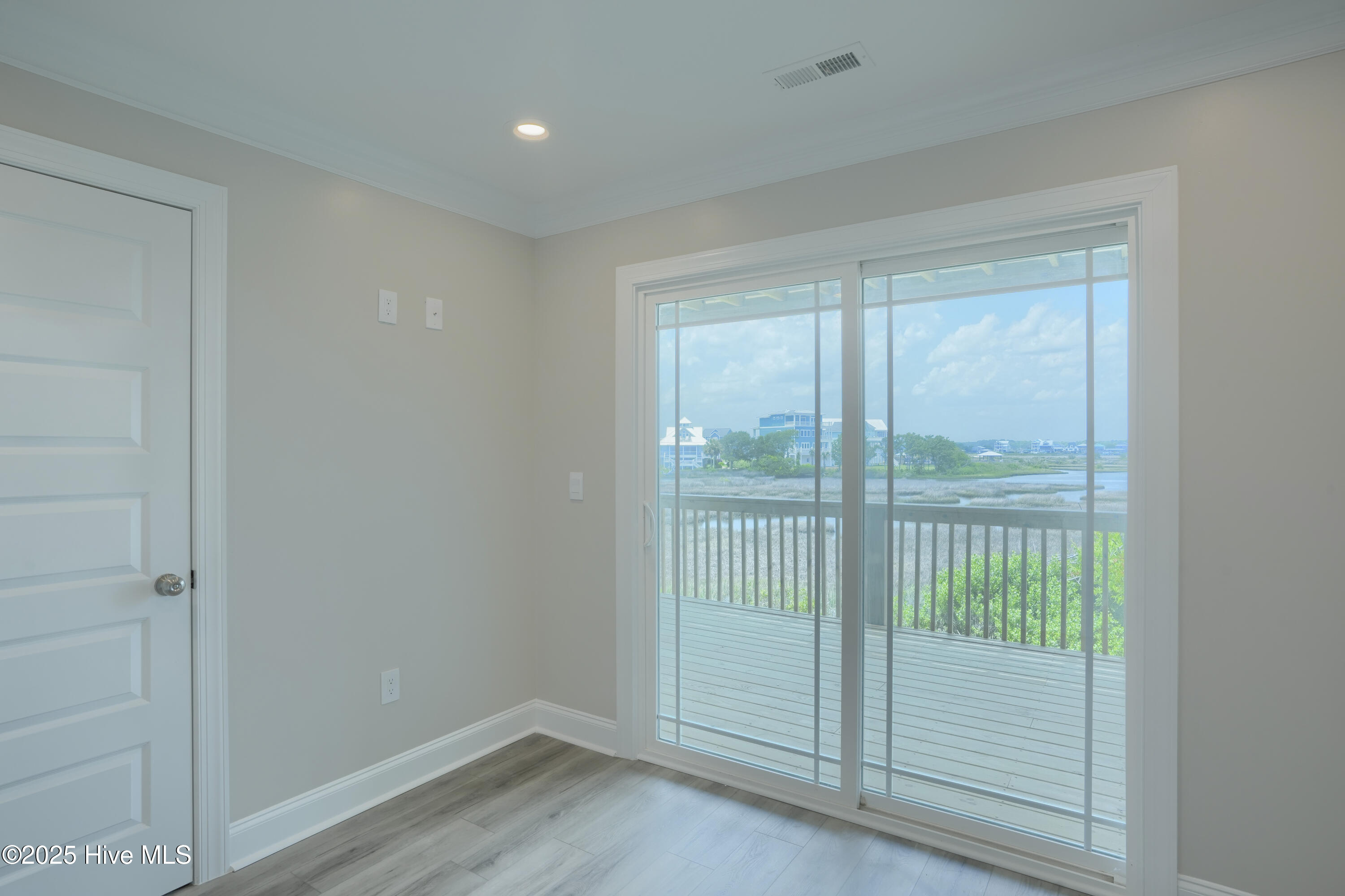 887 New River Inlet Road, 2