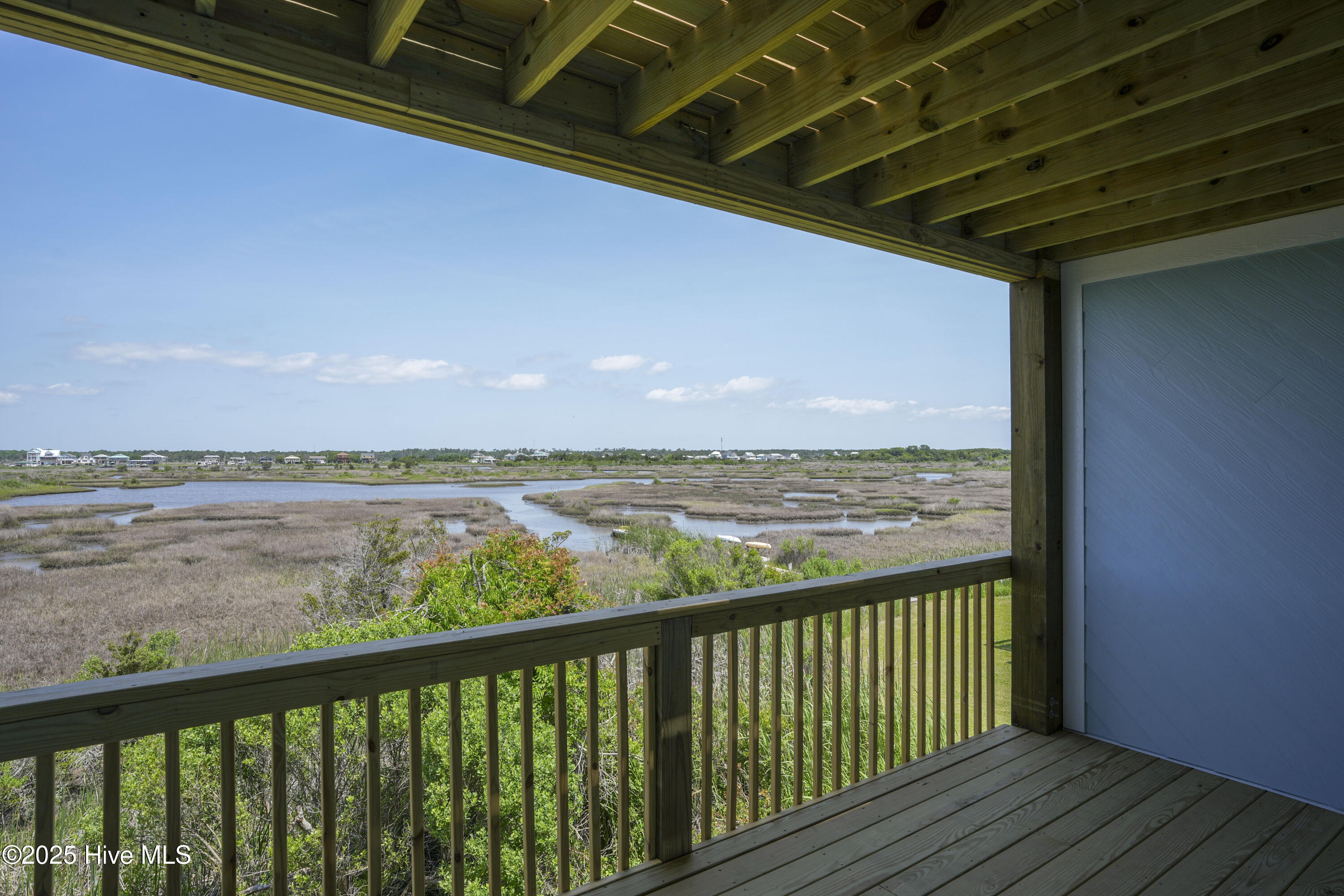 887 New River Inlet Road, 2