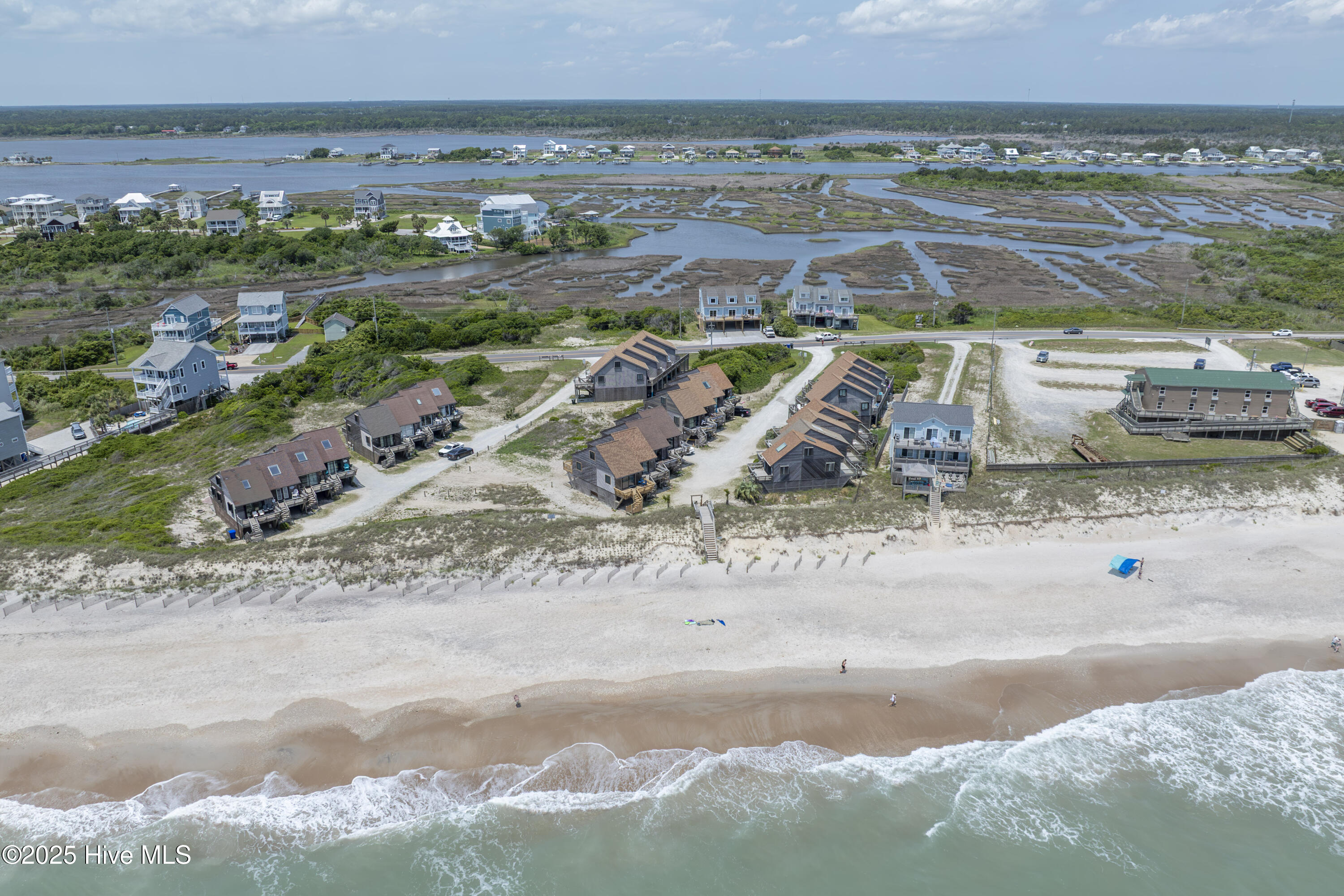 887 New River Inlet Road, 2