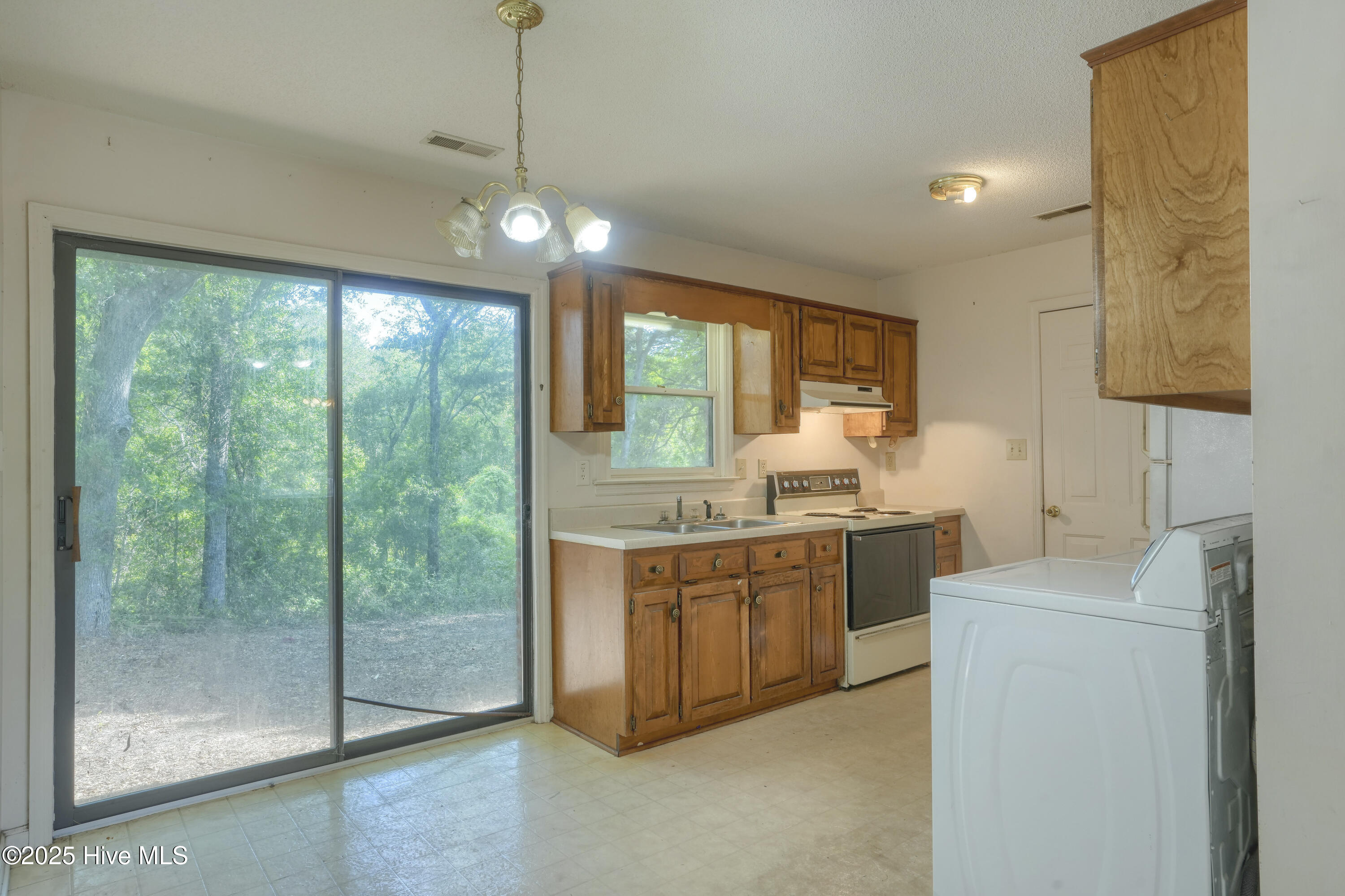 302 Mcquillan Drive