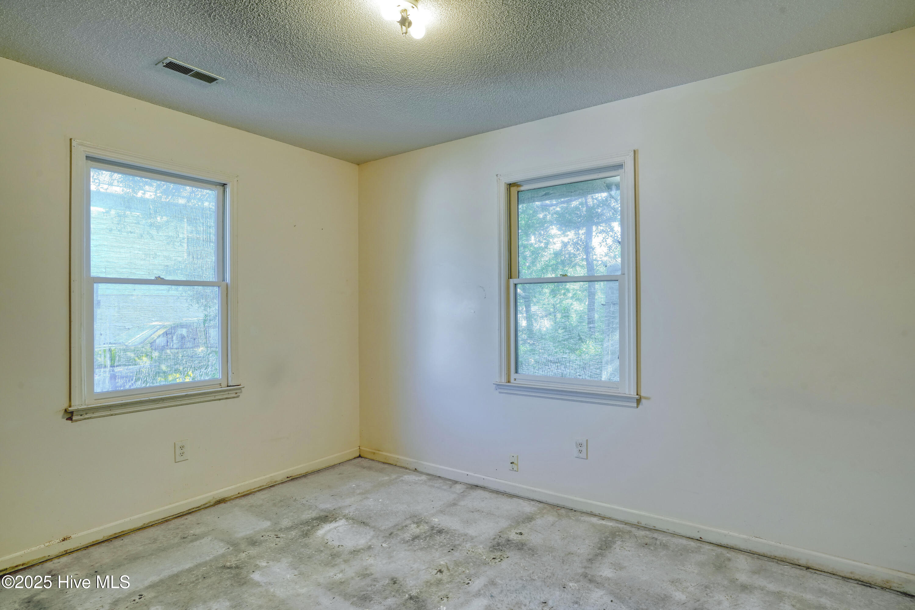 302 Mcquillan Drive