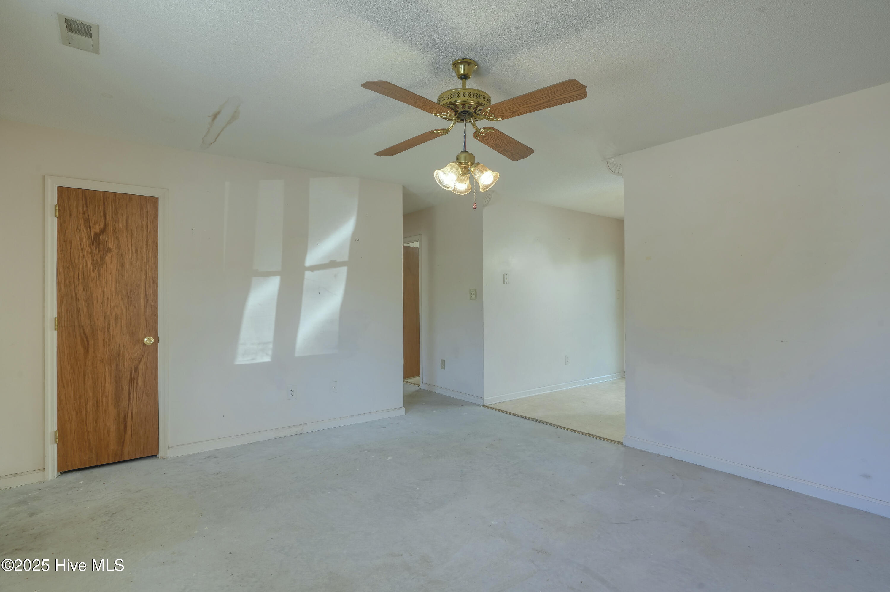 302 Mcquillan Drive
