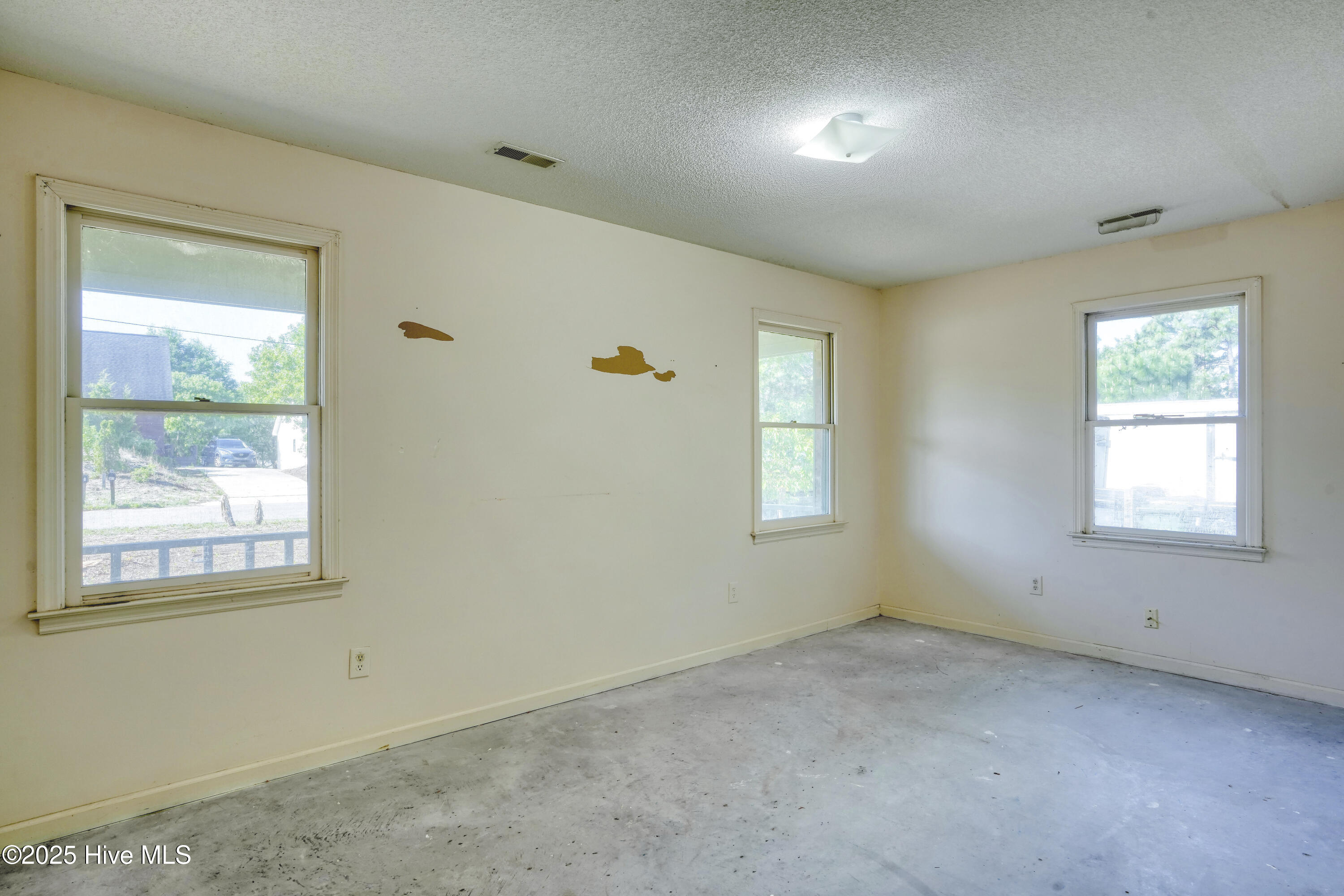302 Mcquillan Drive