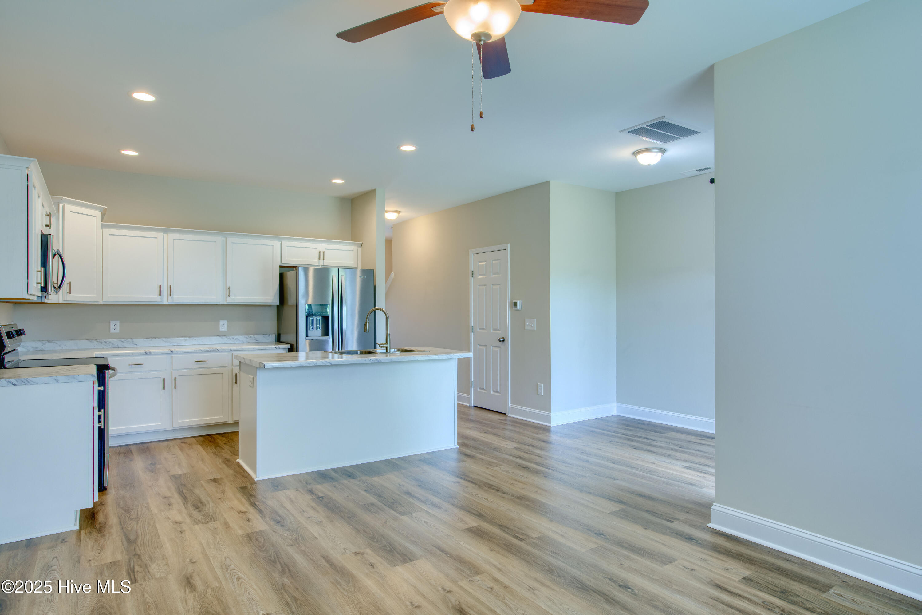 329 S Stingray Lane