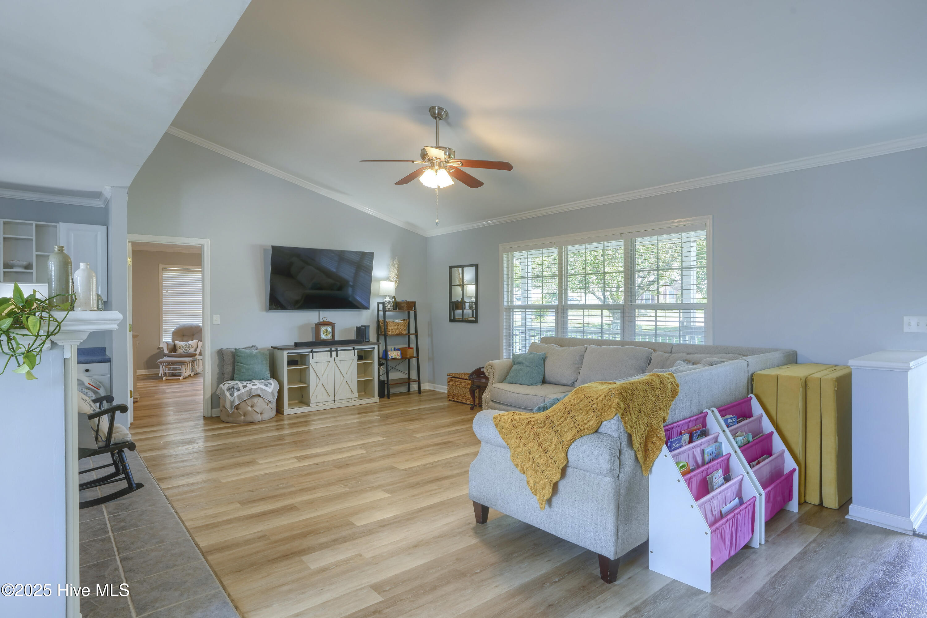 18 Bay Drive