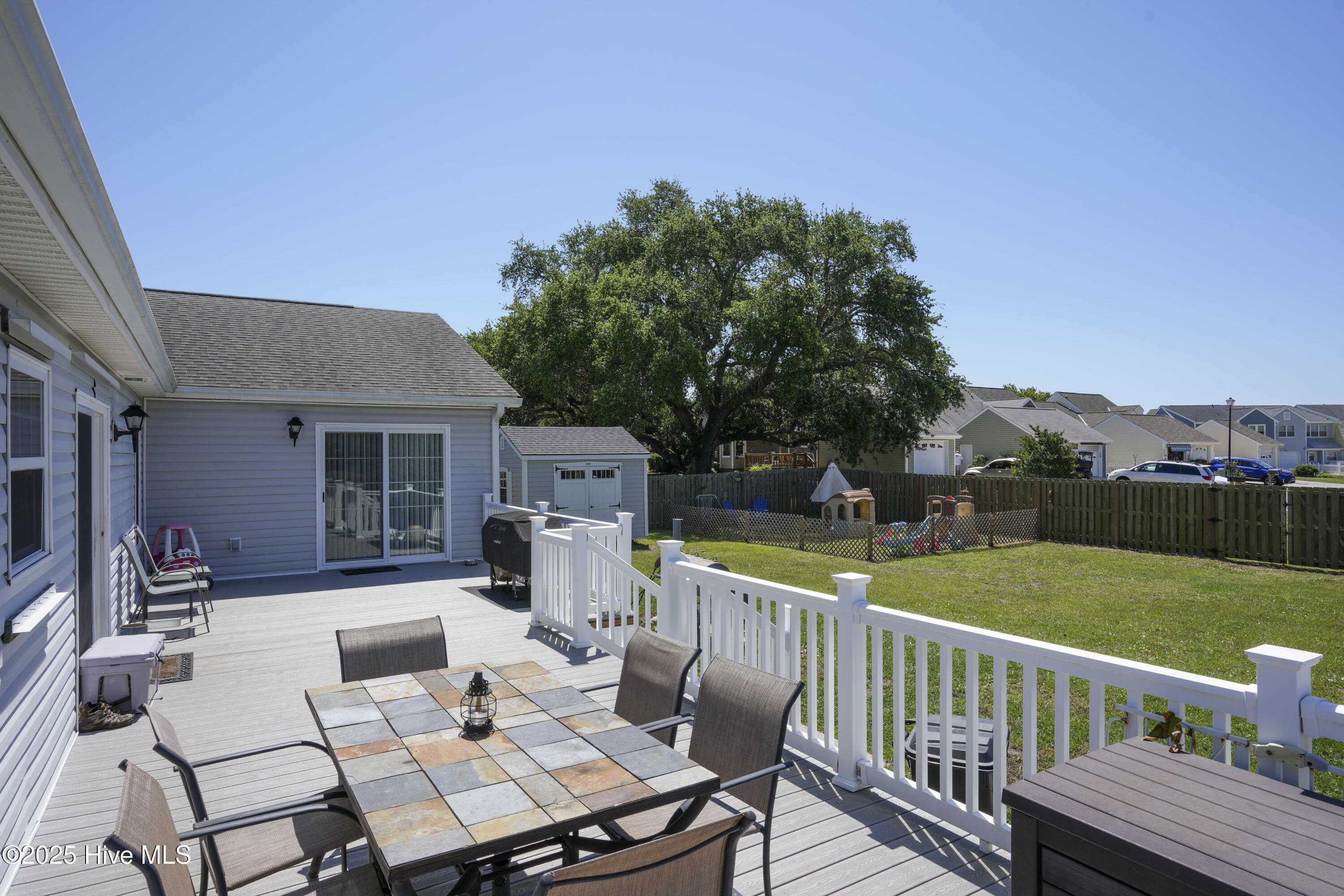 18 Bay Drive