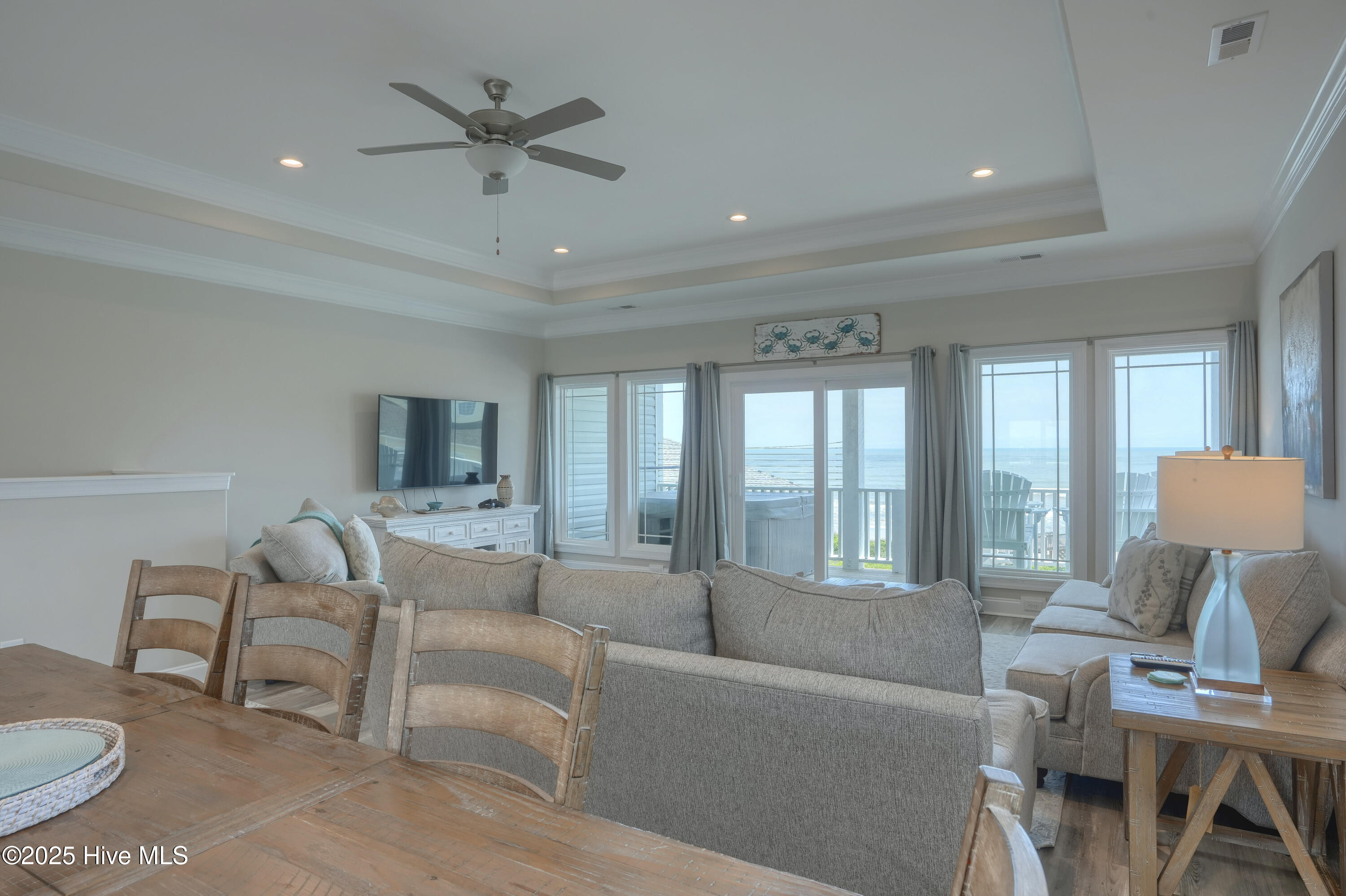 876-878 Villas Drive