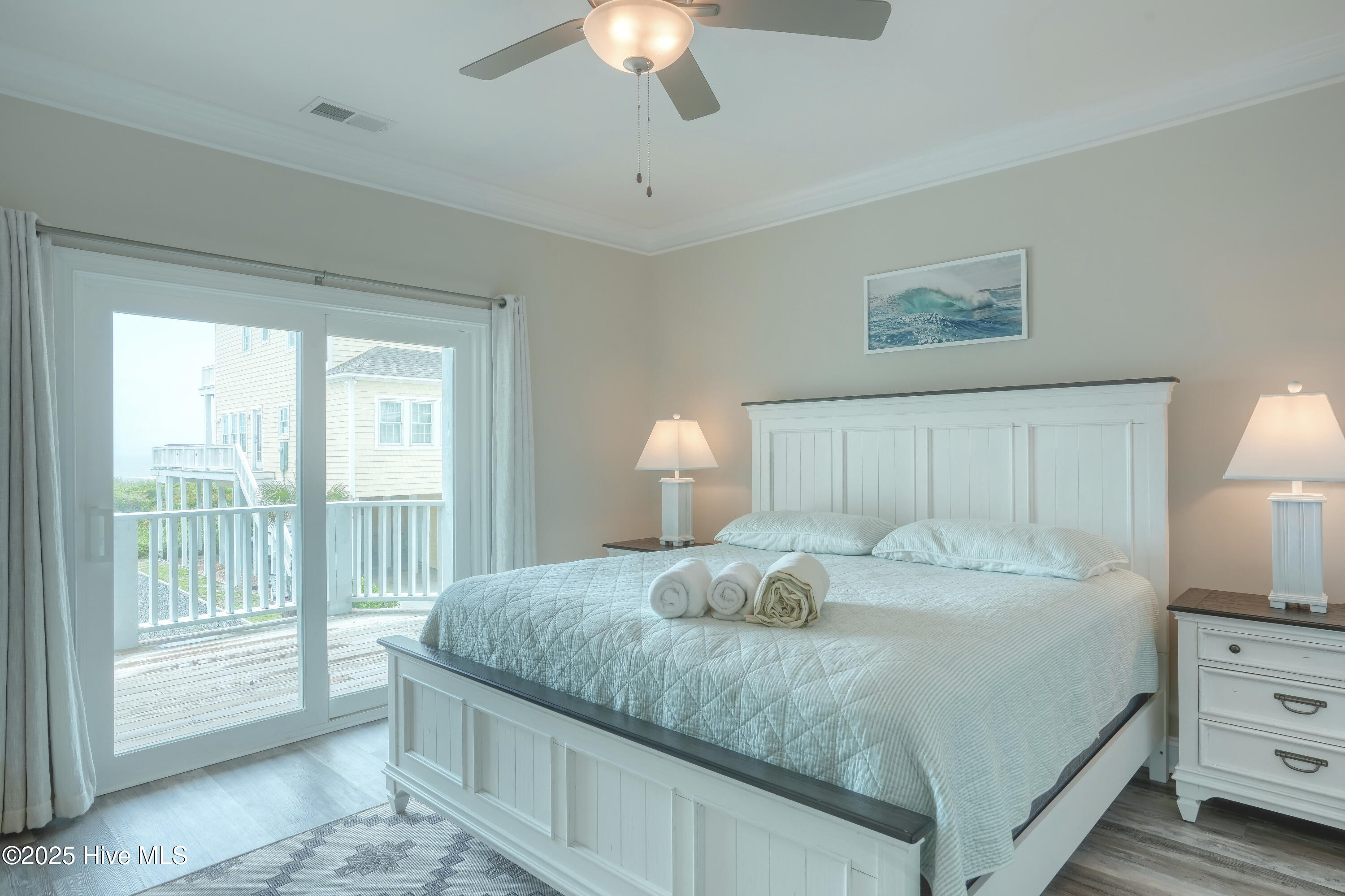 876-878 Villas Drive