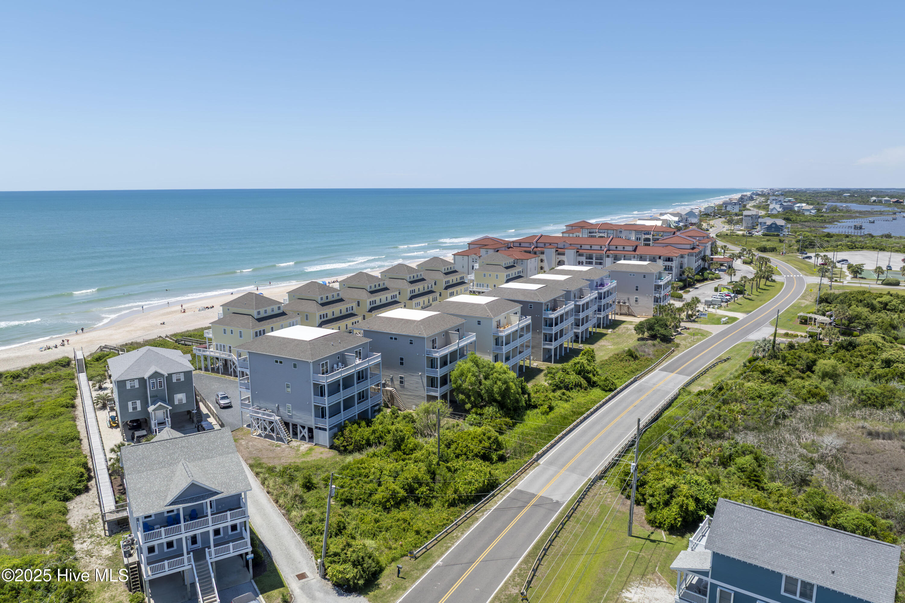 876-878 Villas Drive