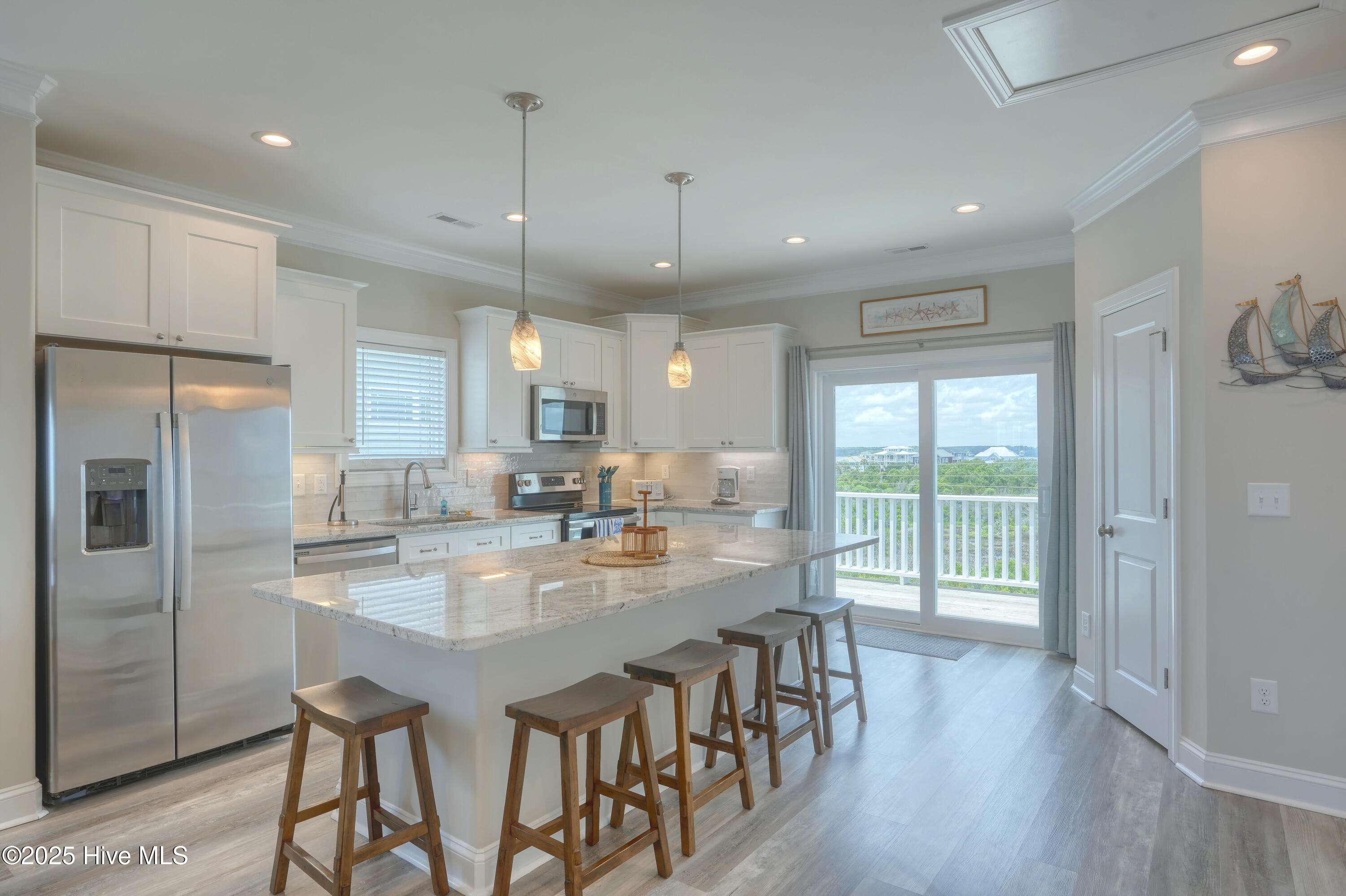 876-878 Villas Drive