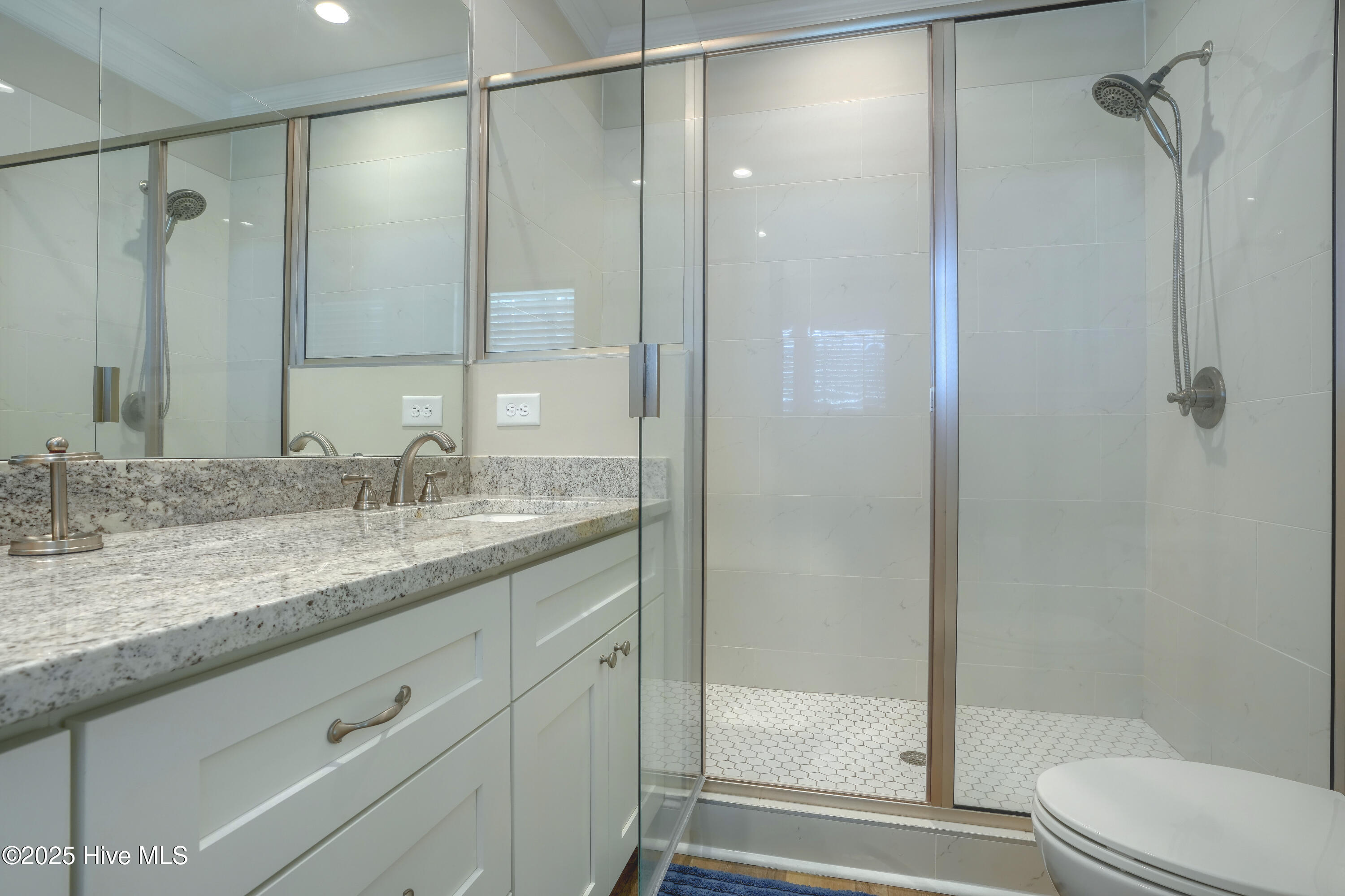 876-878 Villas Drive