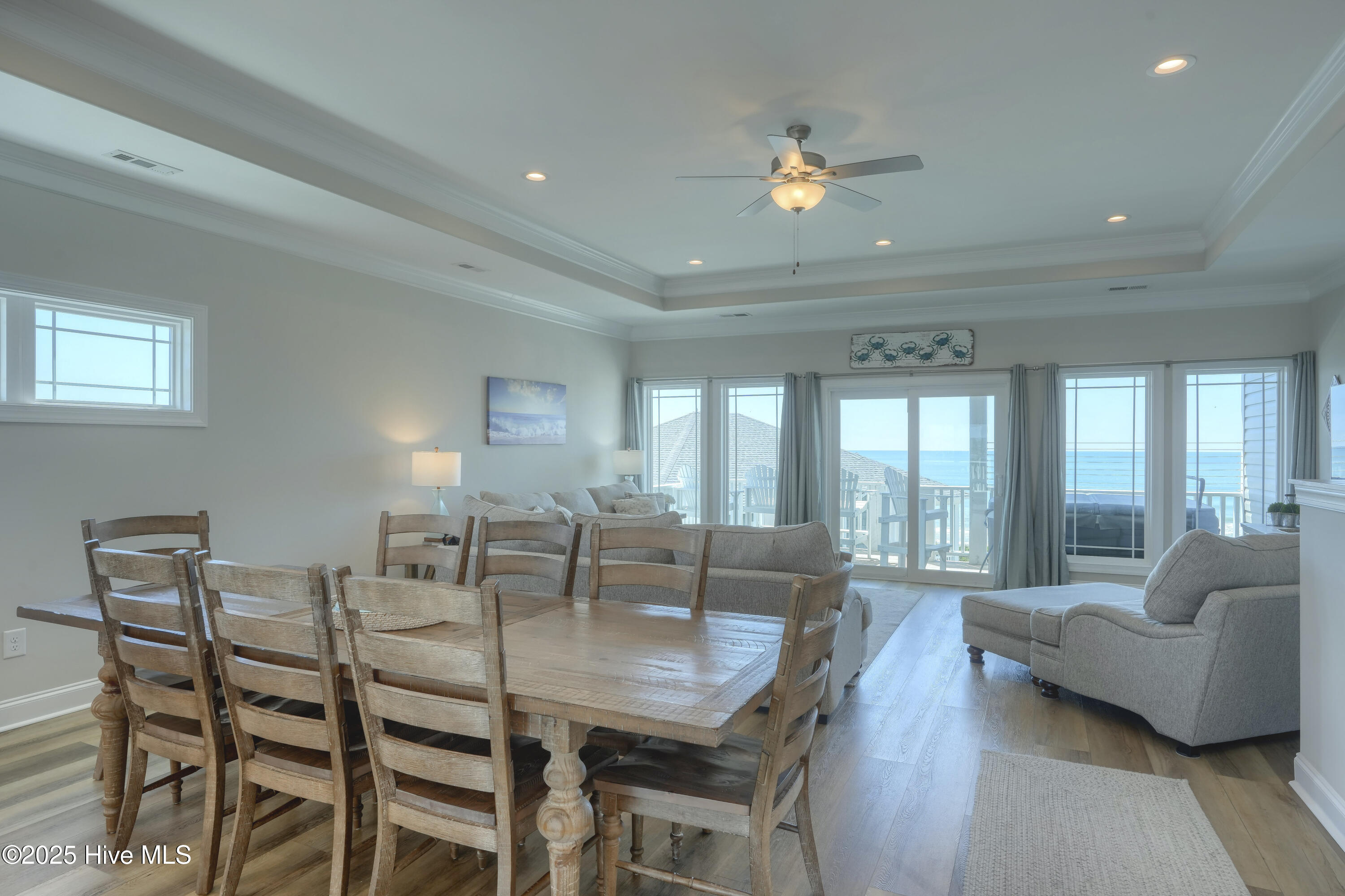 876-878 Villas Drive