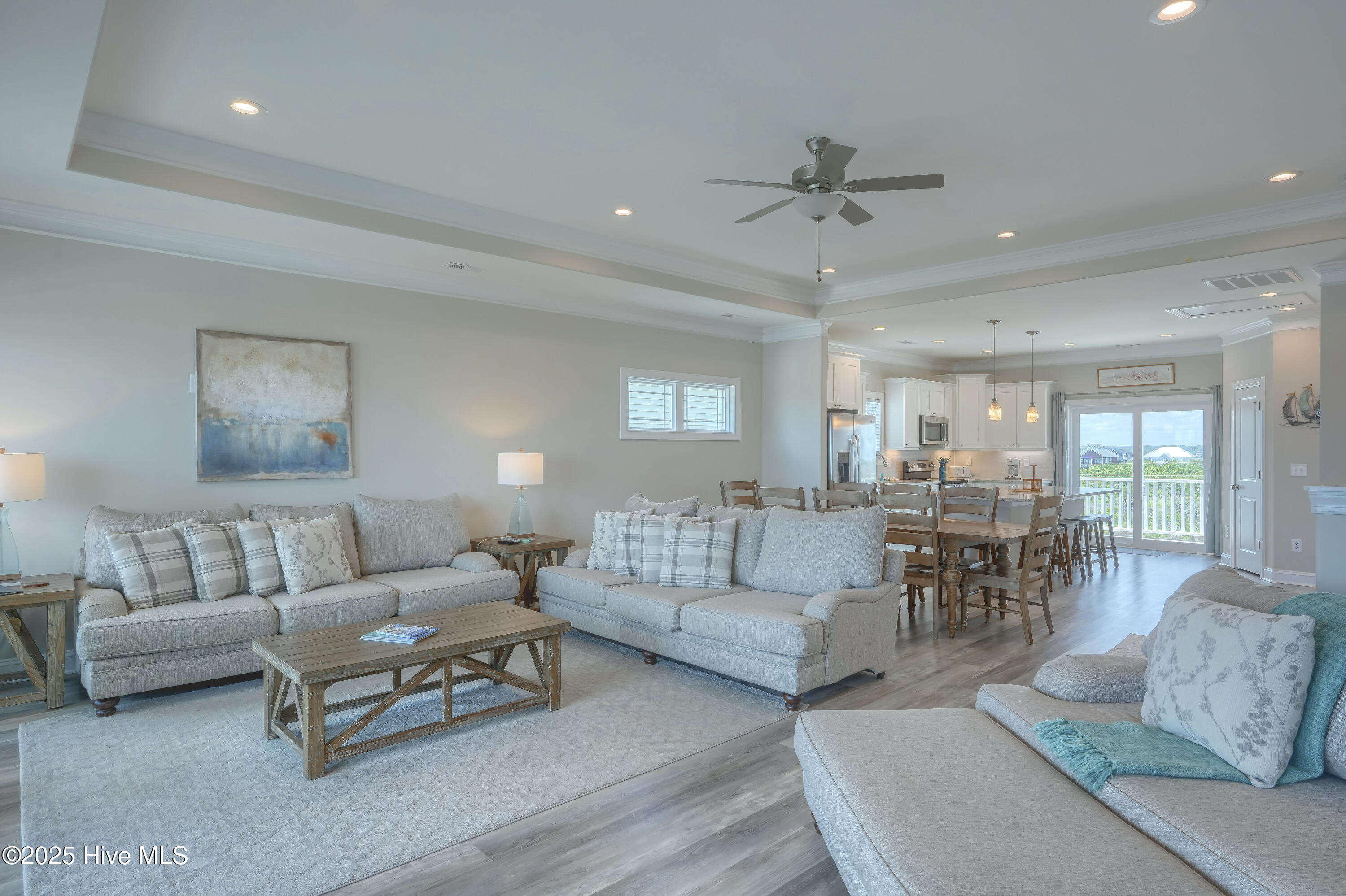 876 Villas Drive