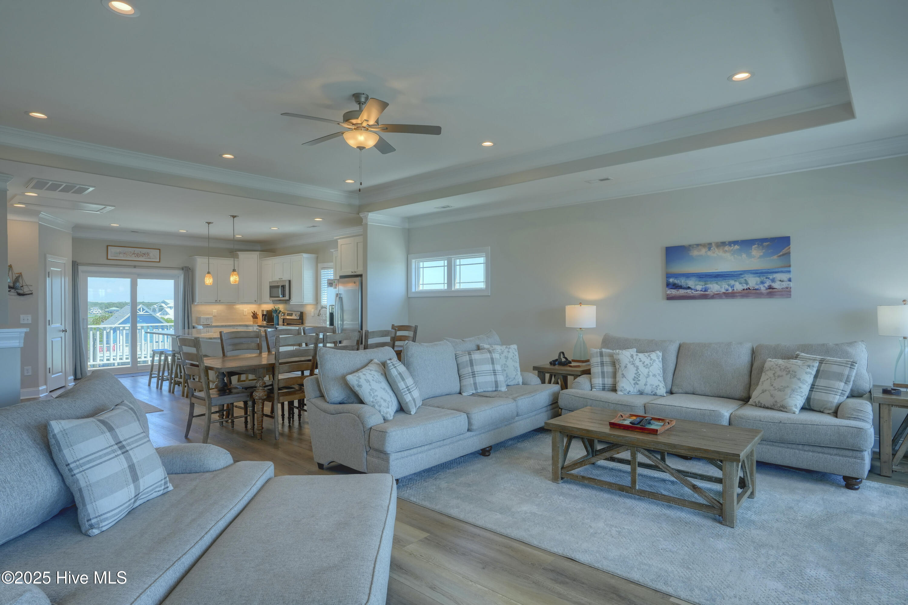 878 Villas Drive