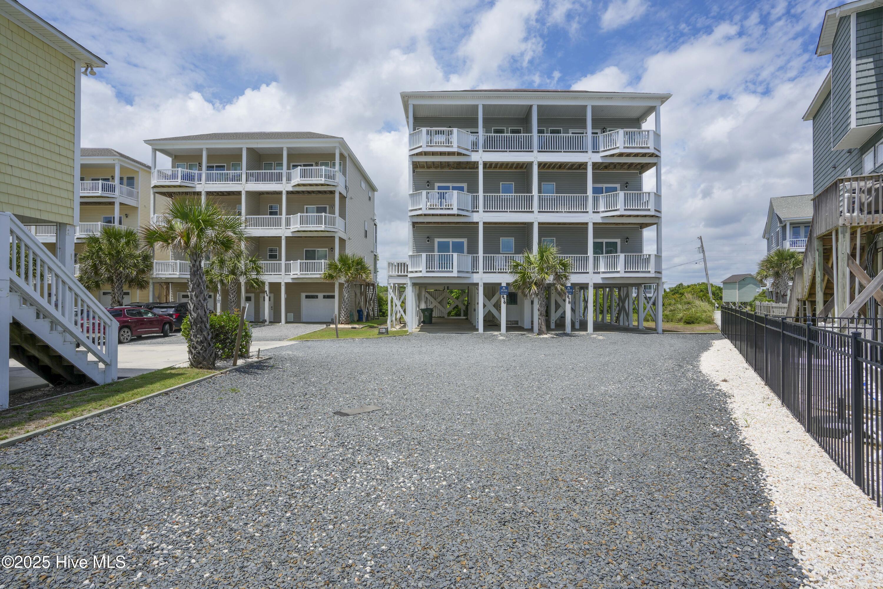 878 Villas Drive