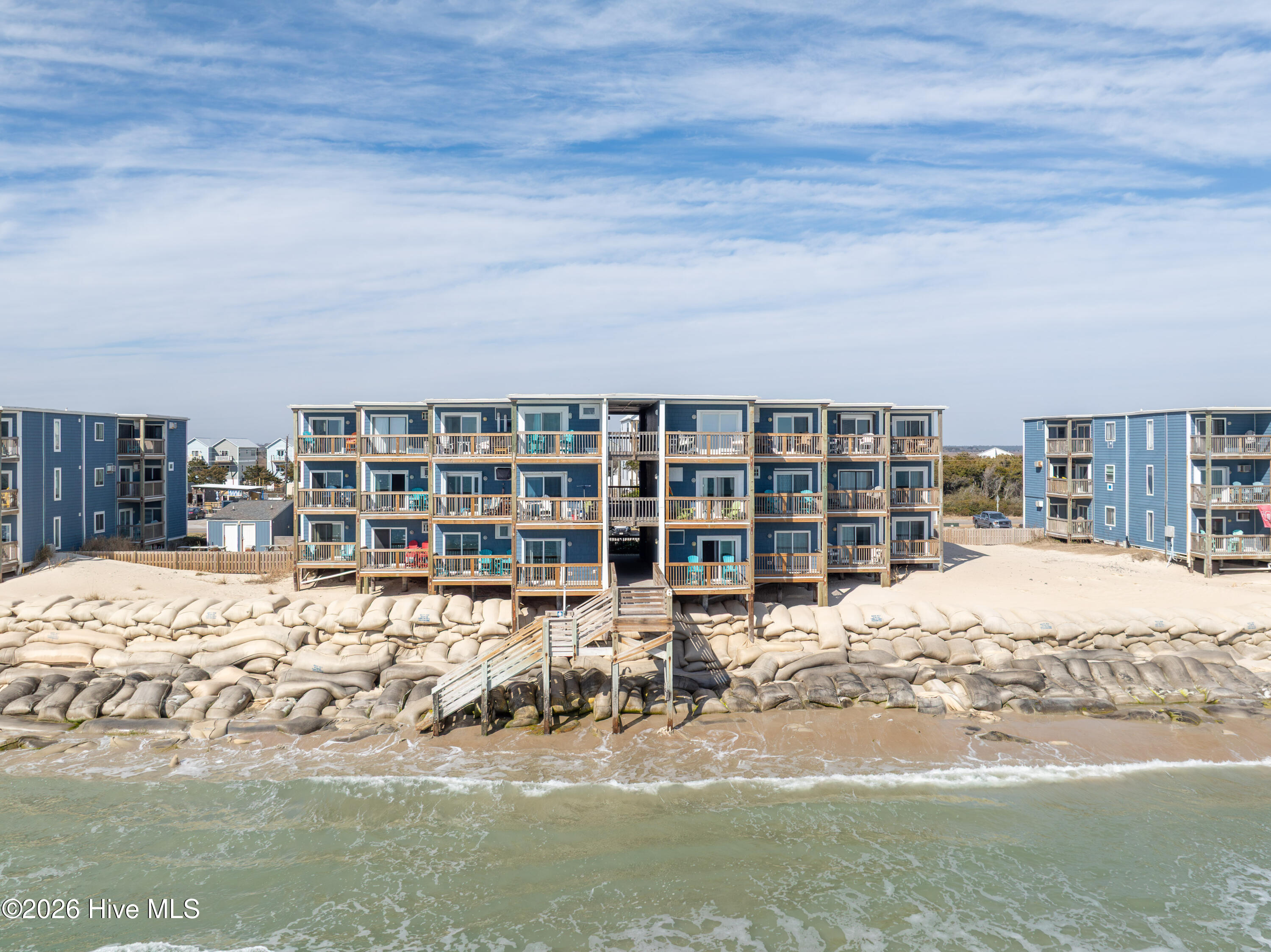 2210 New River Inlet Road, 360