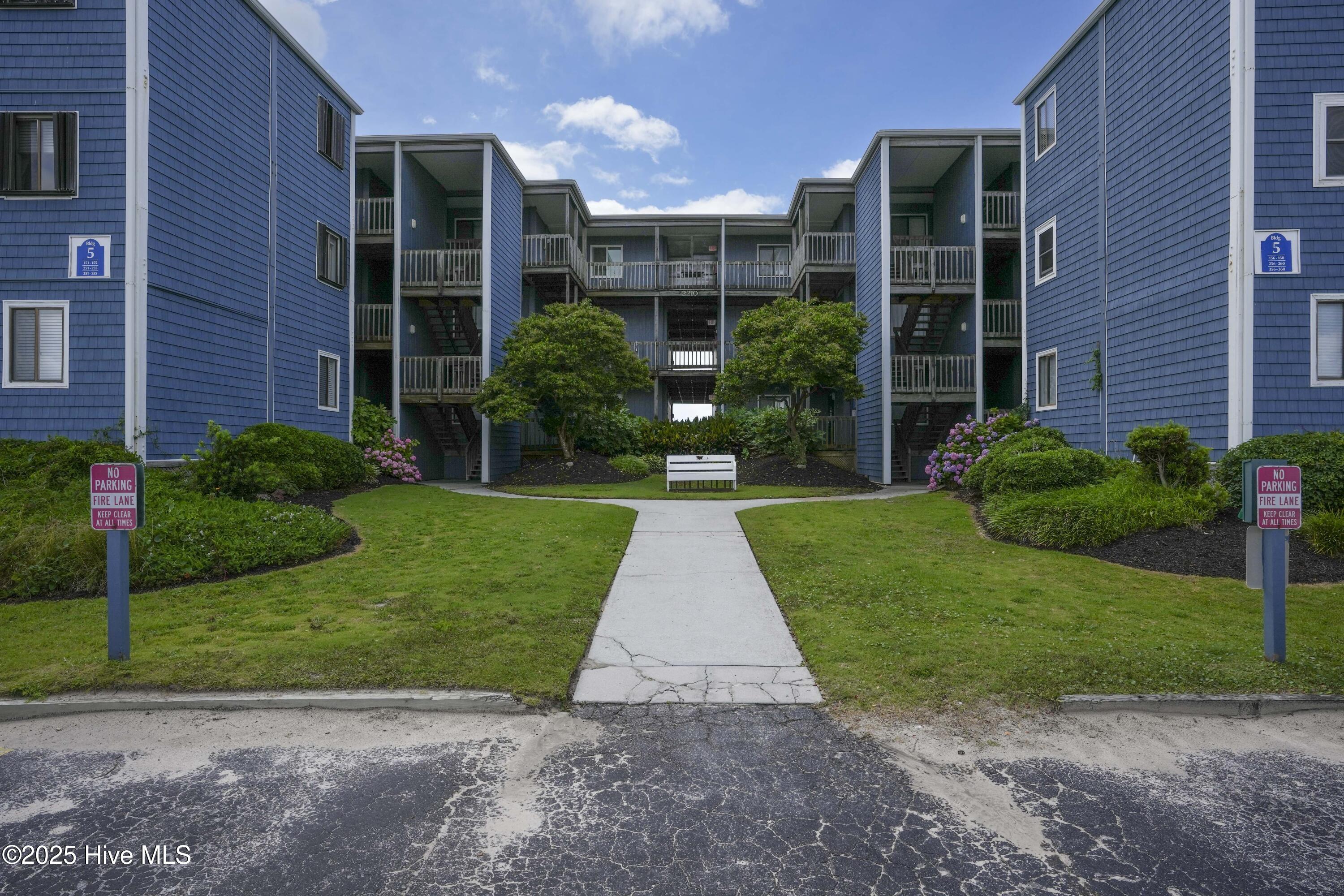 2210 New River Inlet Road, 360