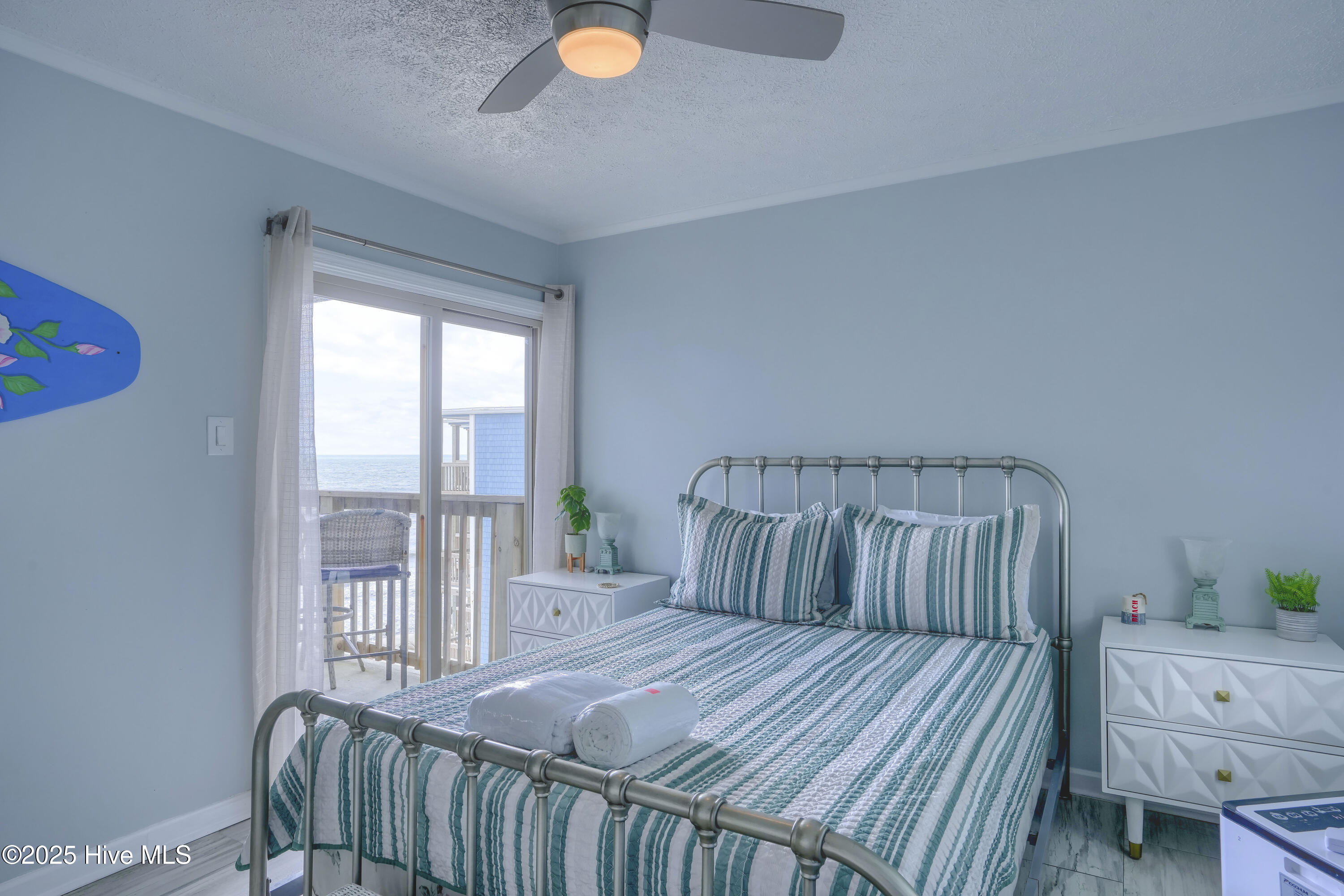 2210 New River Inlet Road, 360