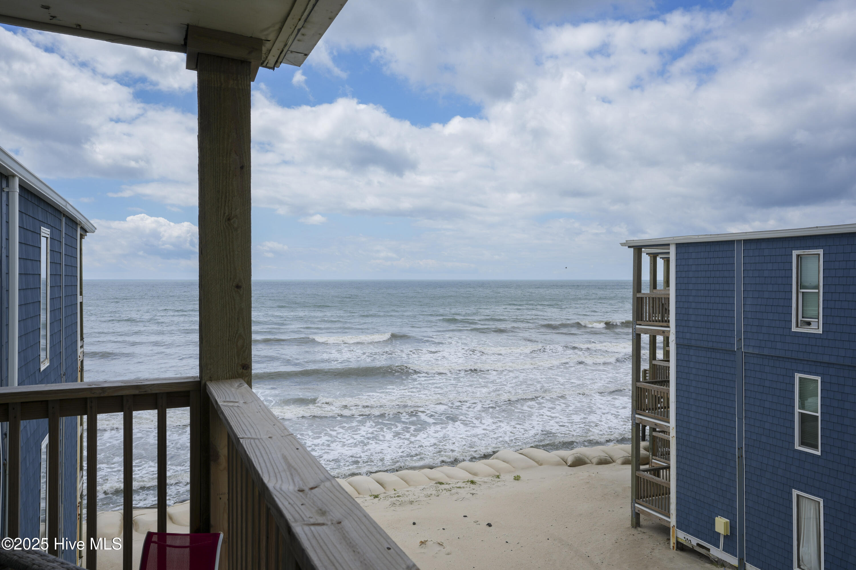 2210 New River Inlet Road, 360